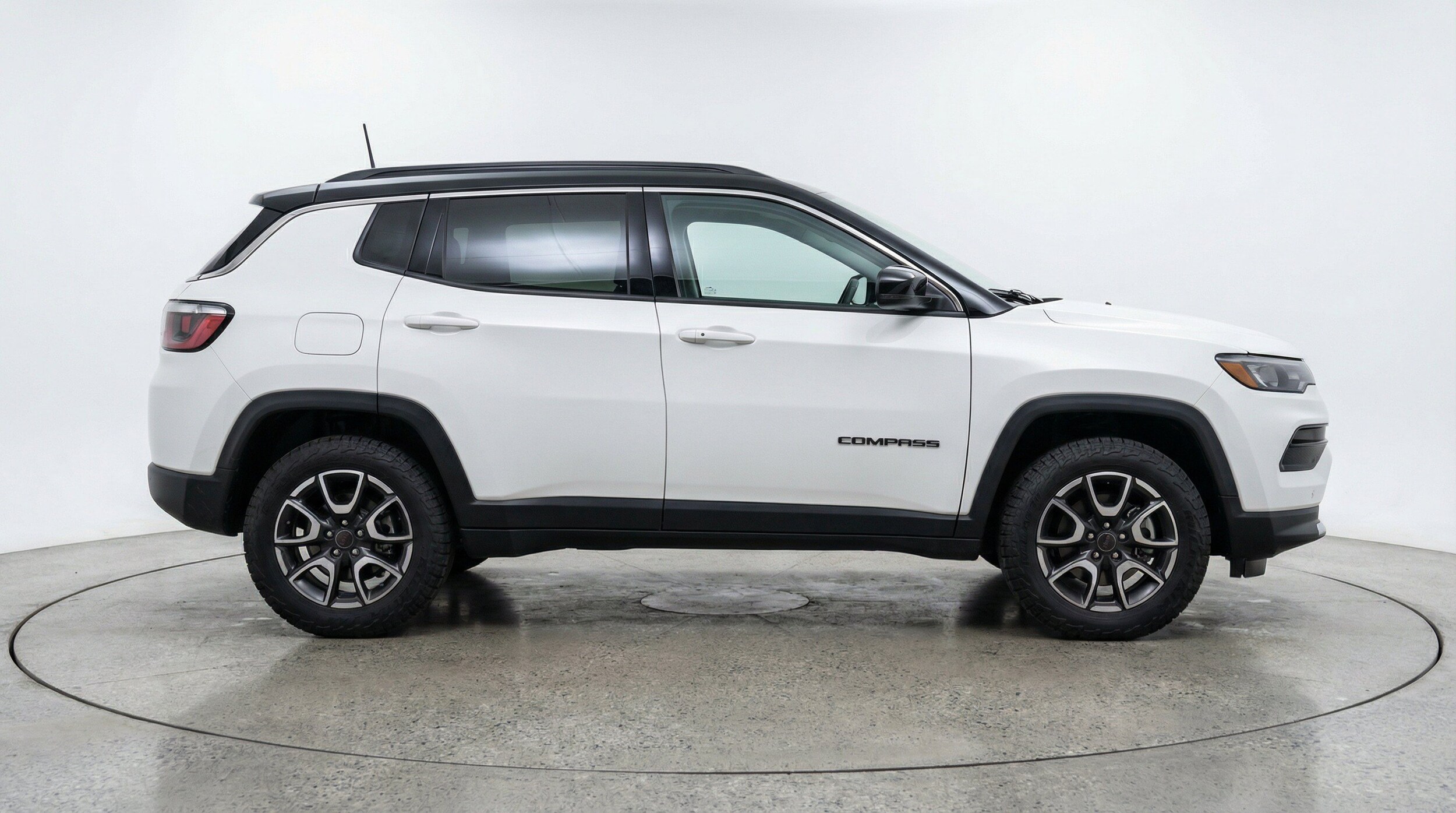 Thumbnail: 2025 Jeep Compass - 11