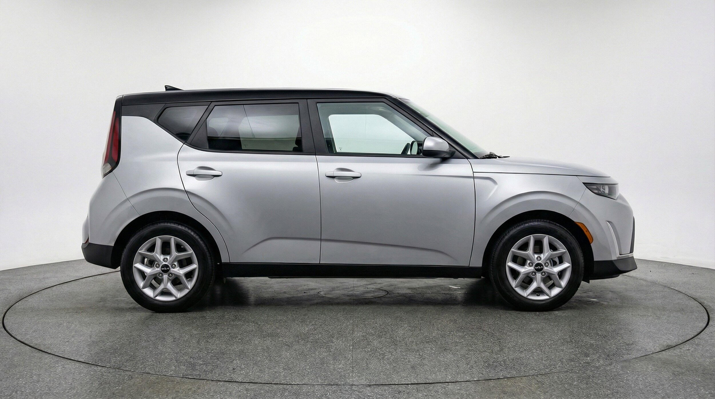 Thumbnail: 2025 Kia Soul - 11