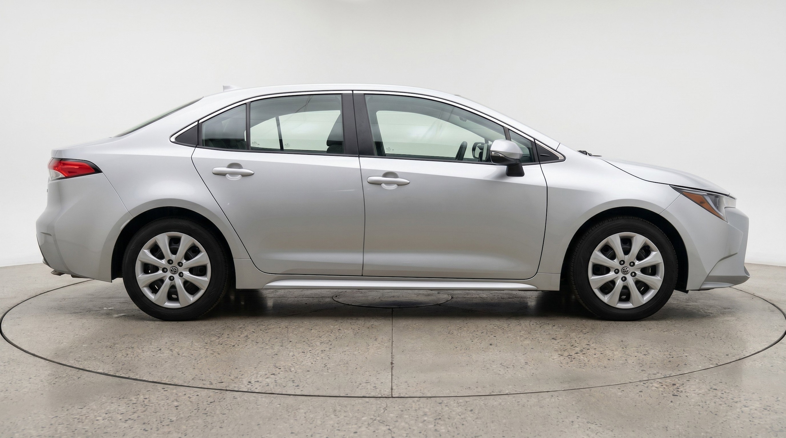 Thumbnail: 2025 Toyota Corolla - 11