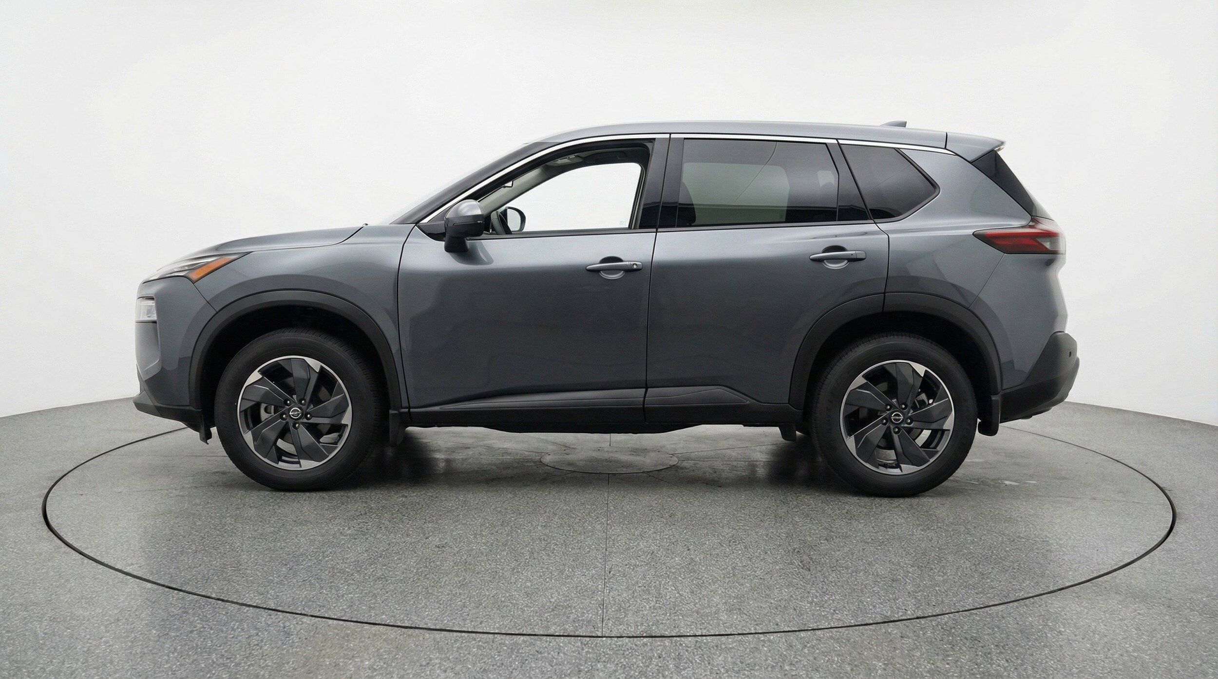 Thumbnail: 2025 Nissan Rogue - 5