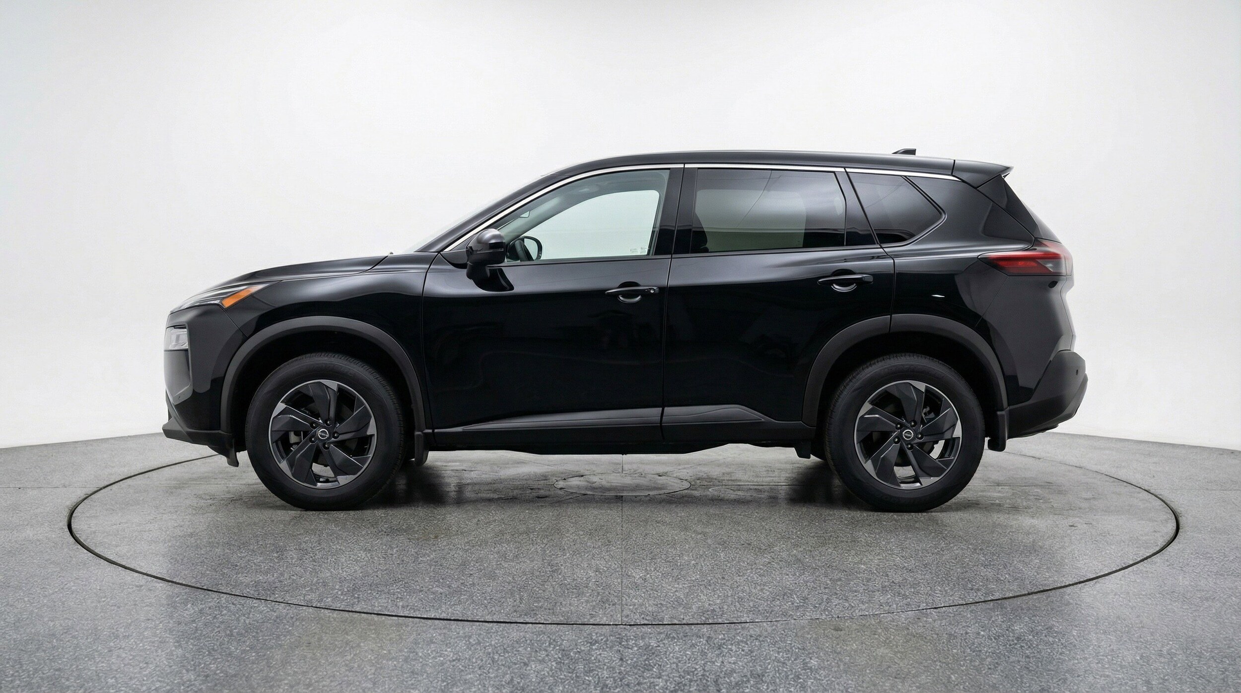 Thumbnail: 2025 Nissan Rogue - 5