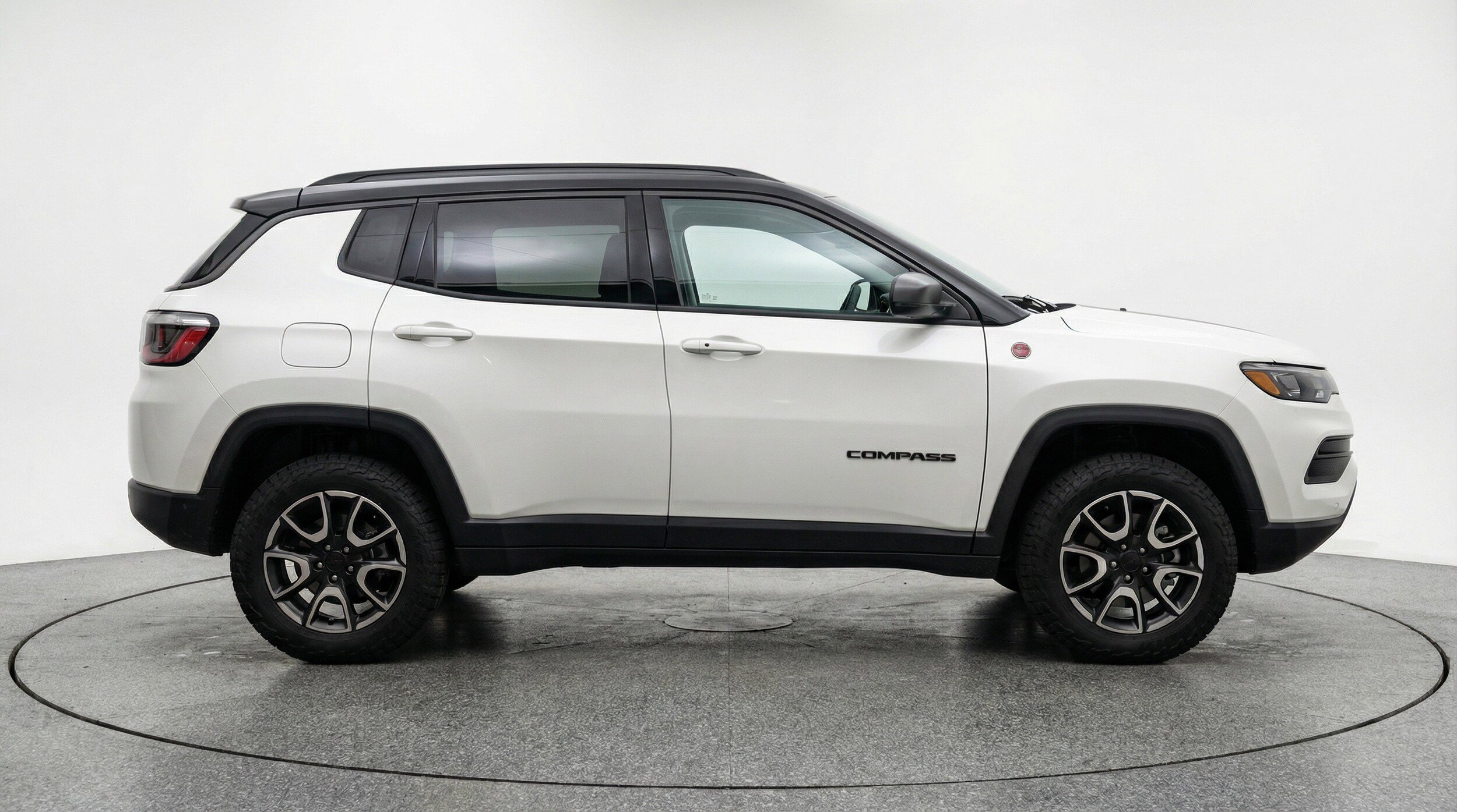 Thumbnail: 2025 Jeep Compass - 11