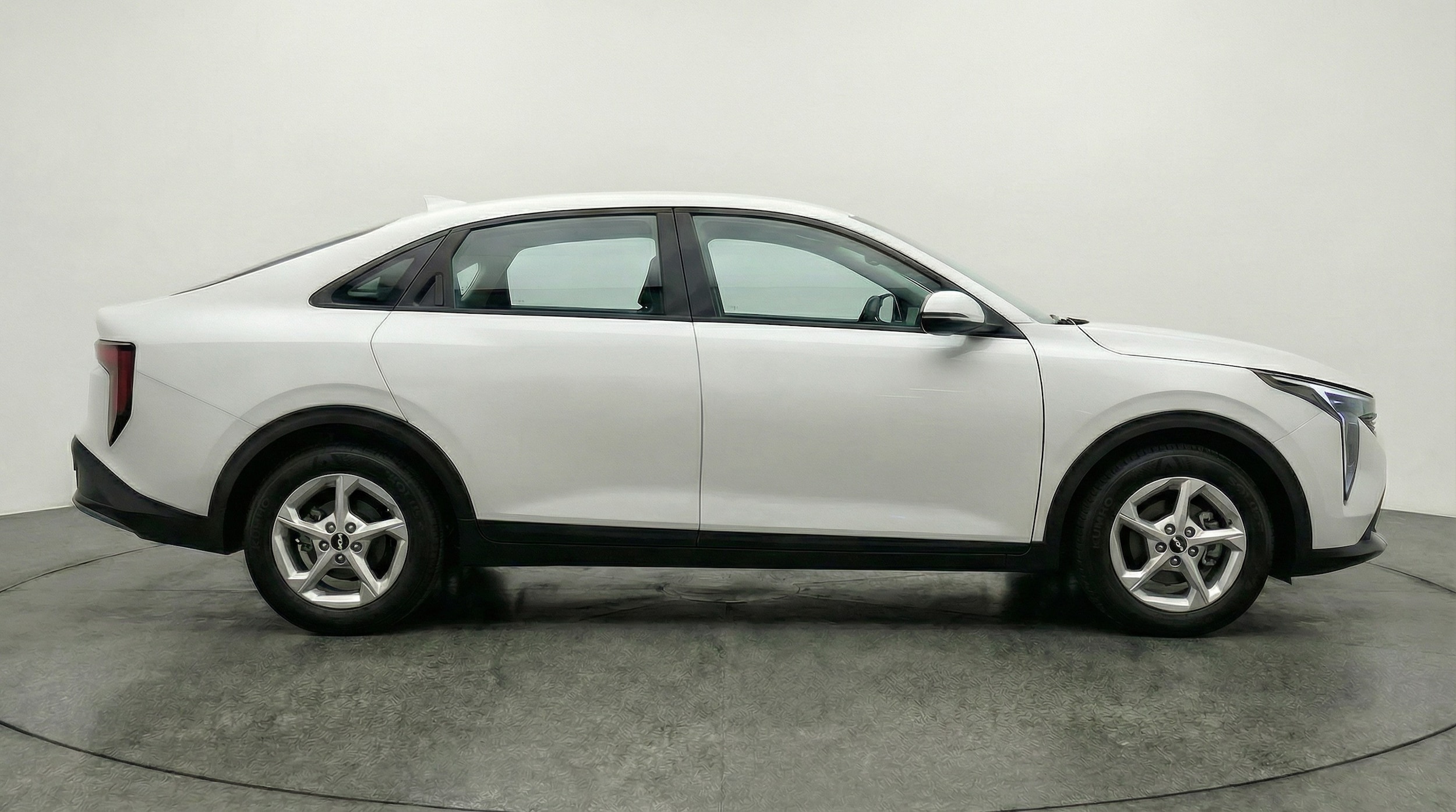 Thumbnail: 2025 Kia K4 - 8