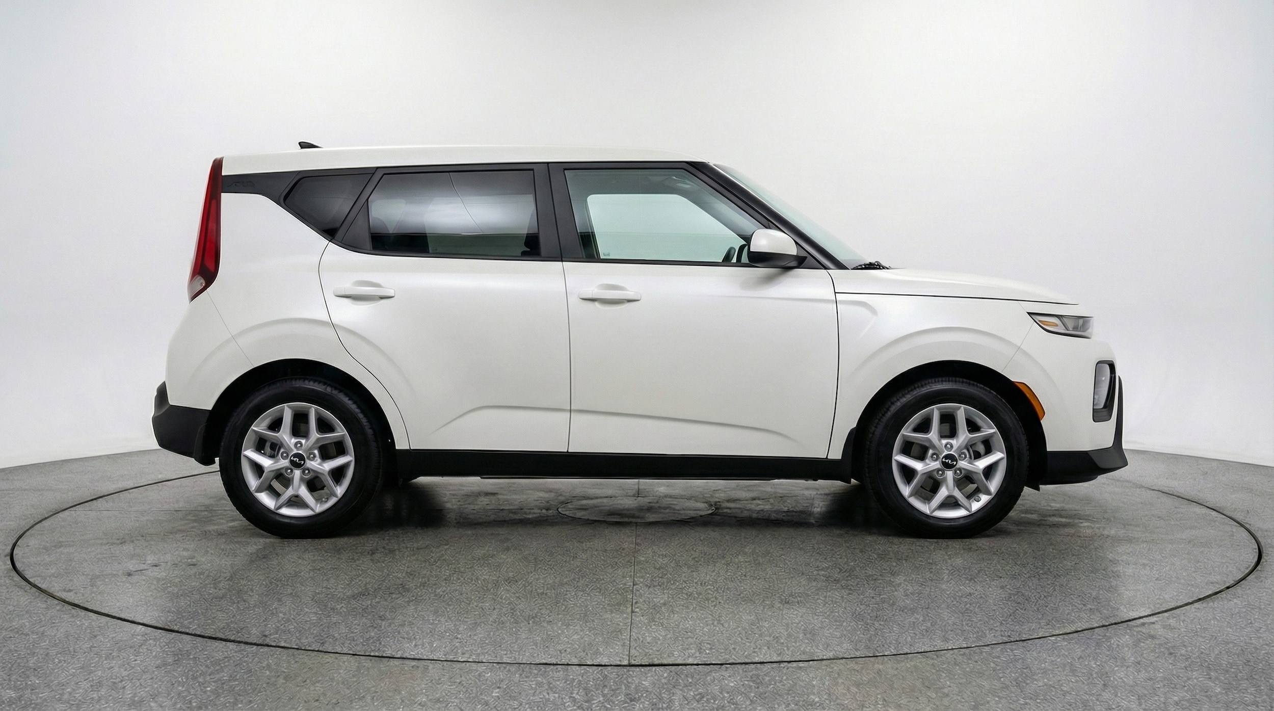 Thumbnail: 2025 Kia Soul - 8