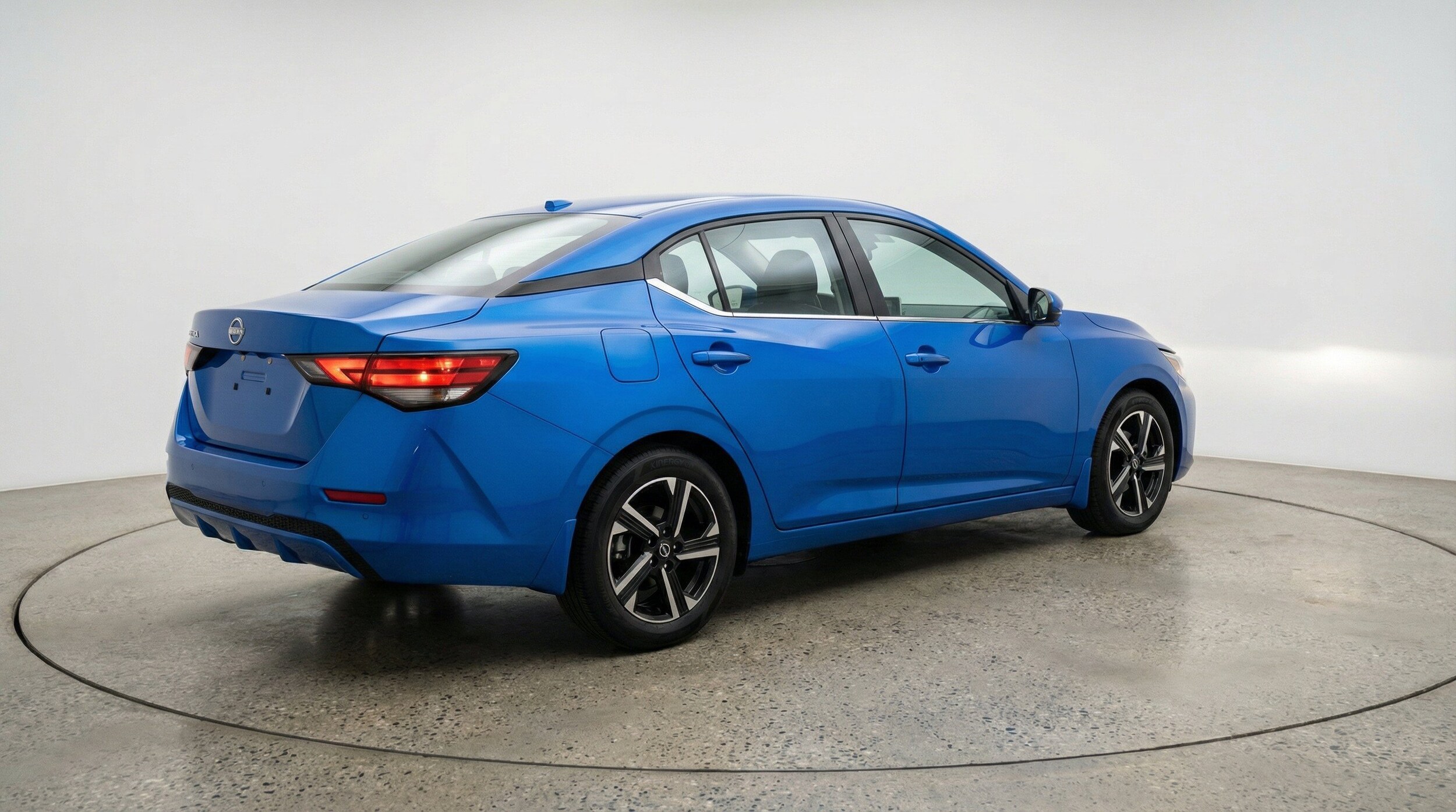 Thumbnail: 2025 Nissan Sentra - 9