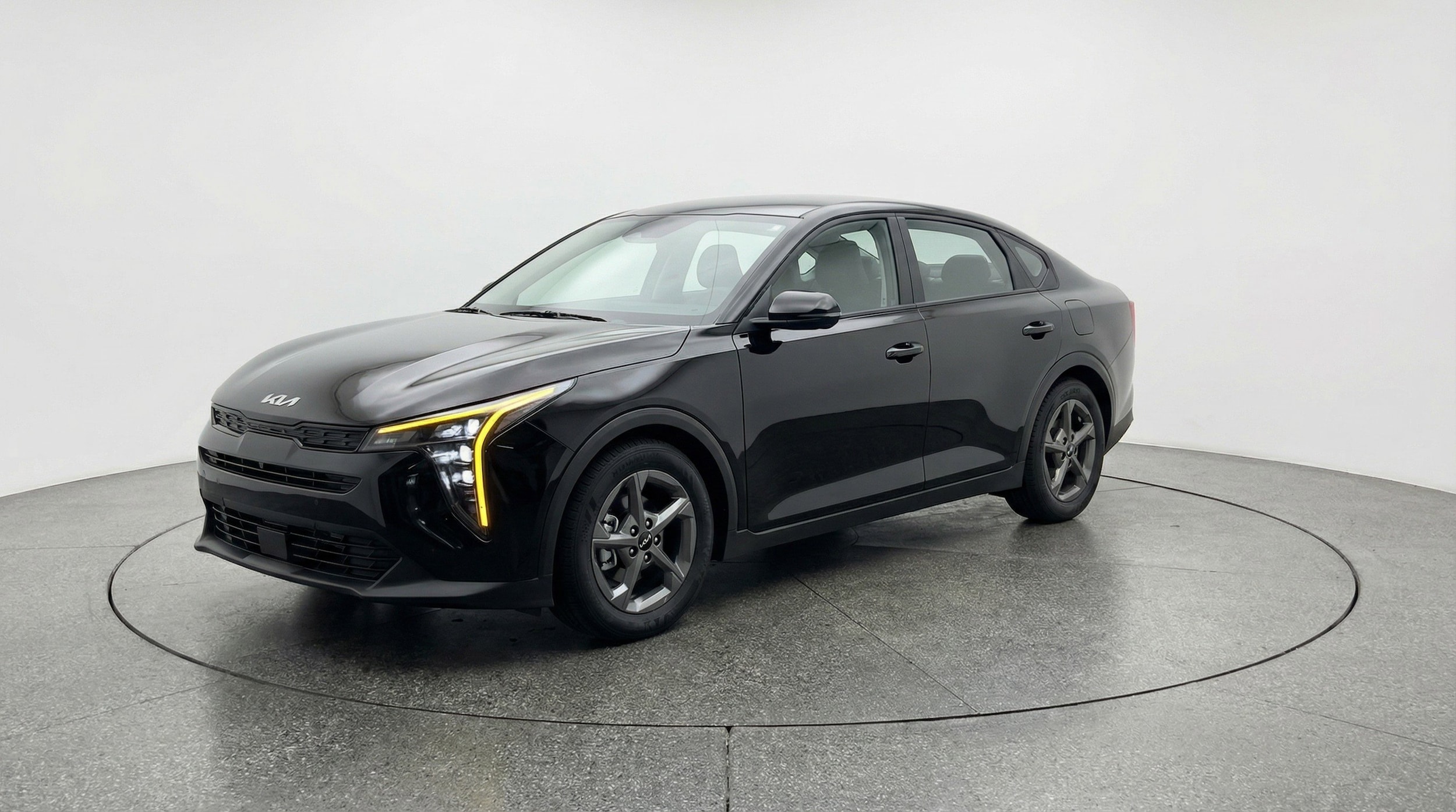 Thumbnail: 2025 Kia K4 - 3