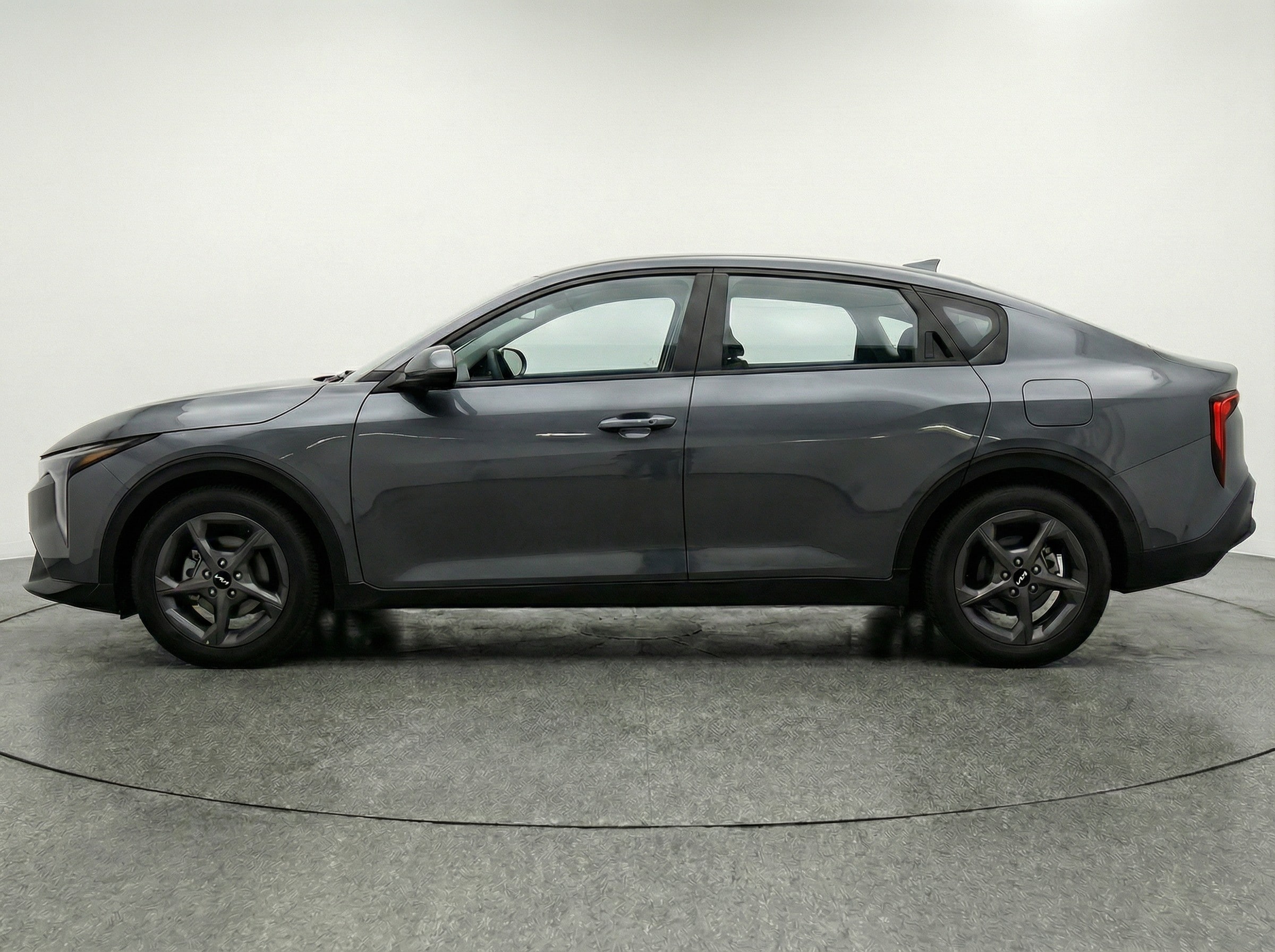 Thumbnail: 2025 Kia K4 - 4