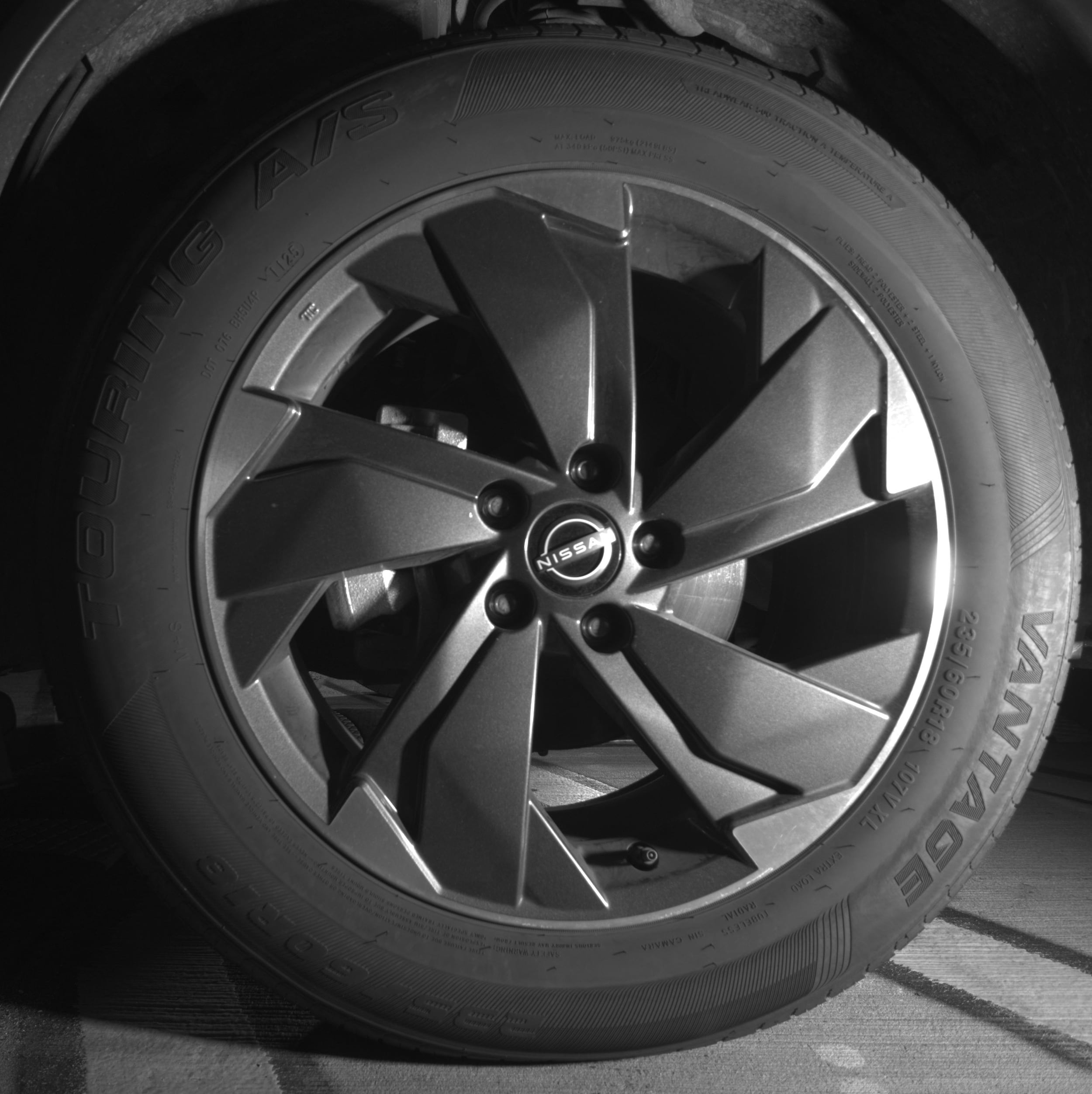 Thumbnail: 2025 Nissan Rogue - 9