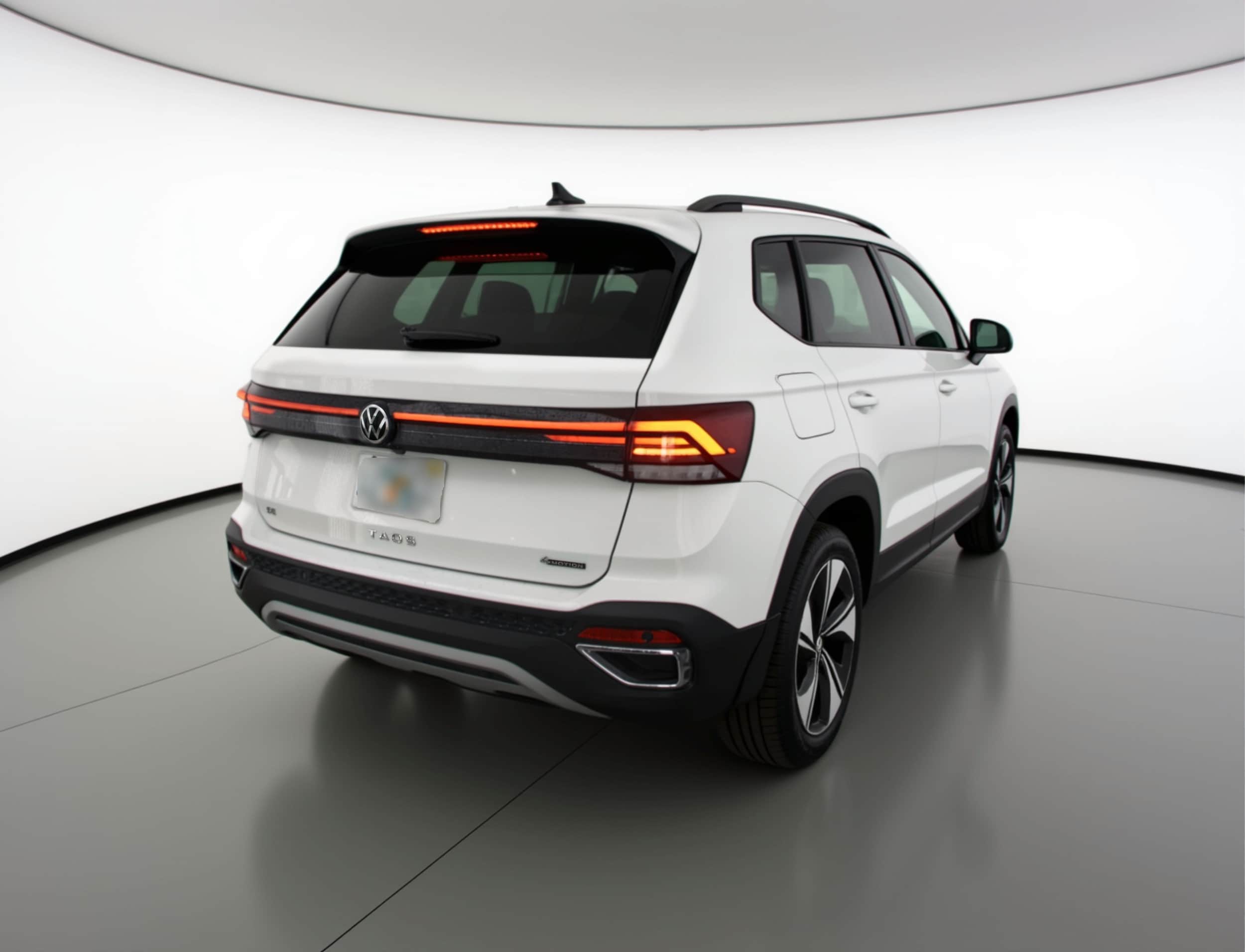 Thumbnail: 2025 Volkswagen Taos - 7