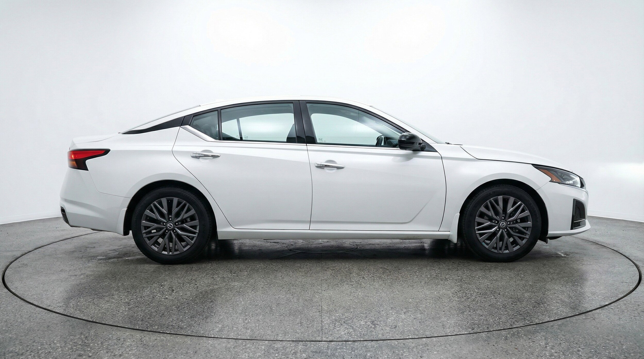 Thumbnail: 2025 Nissan Altima - 11