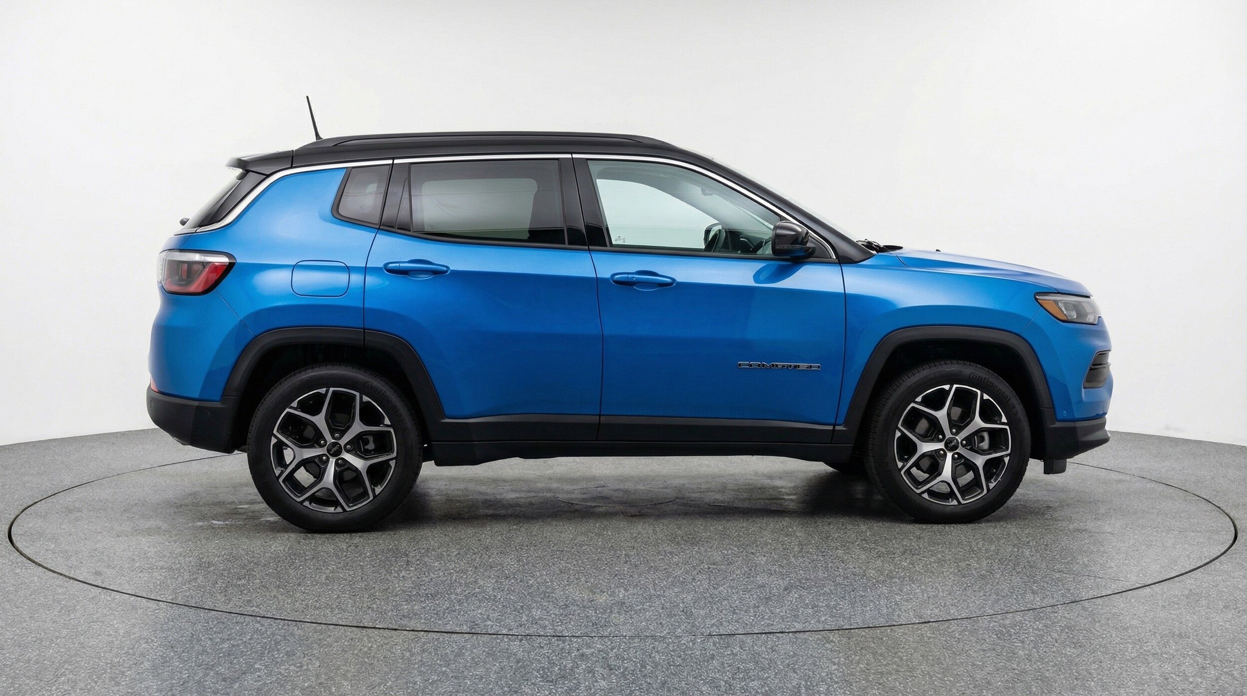 Thumbnail: 2025 Jeep Compass - 11