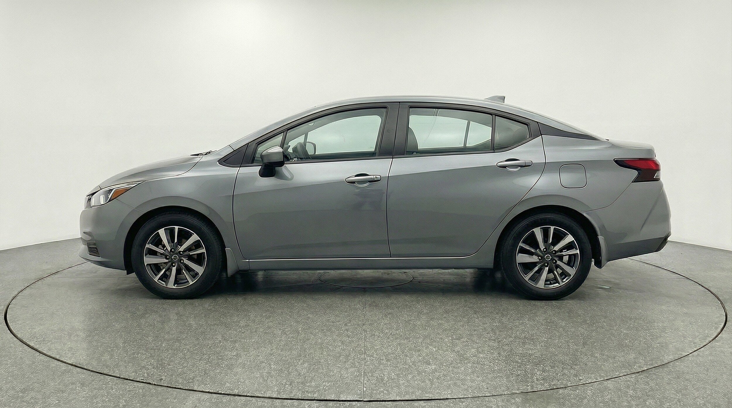 Thumbnail: 2025 Nissan Versa - 5