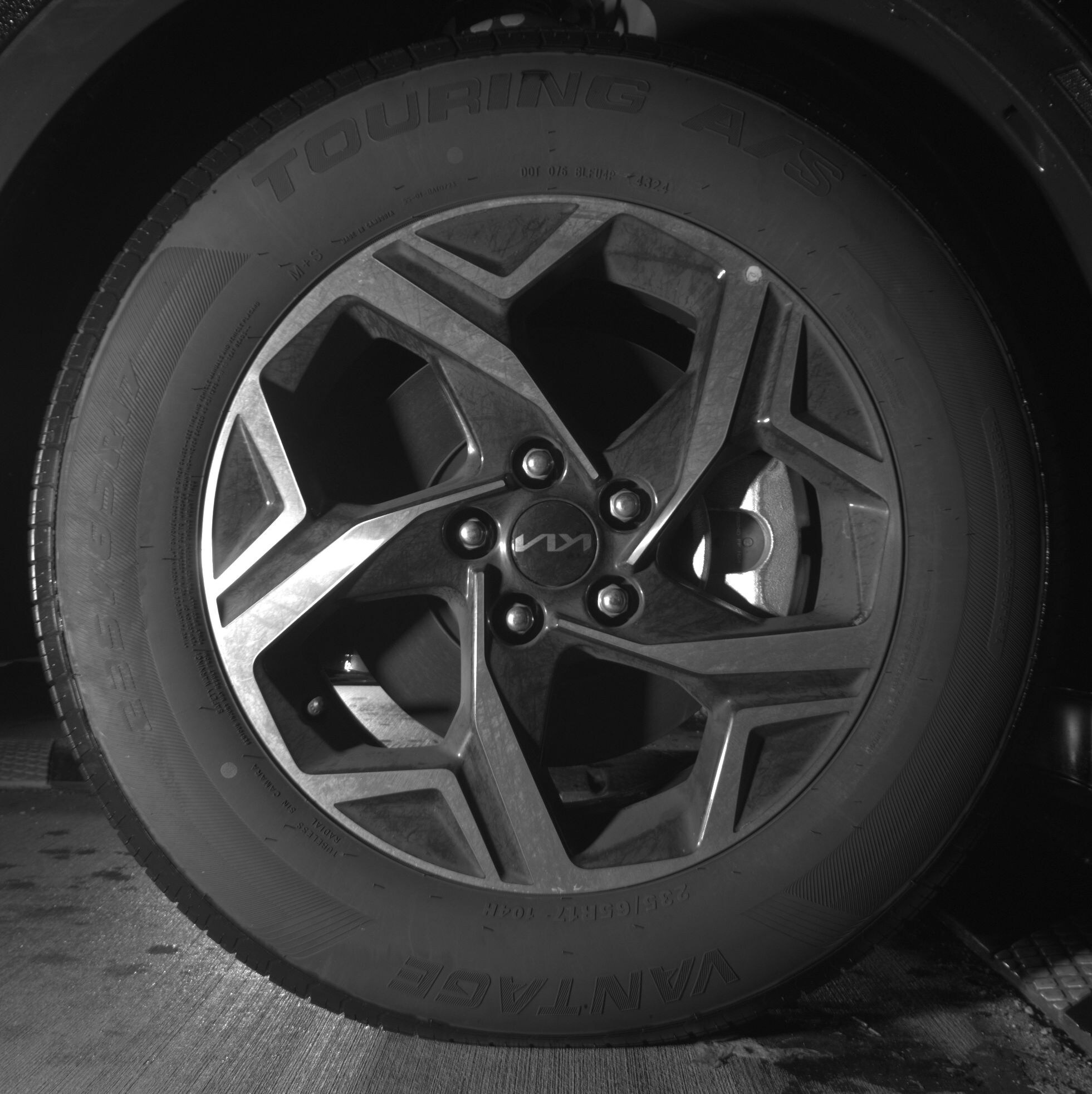 Thumbnail: 2025 Kia Sportage - 10