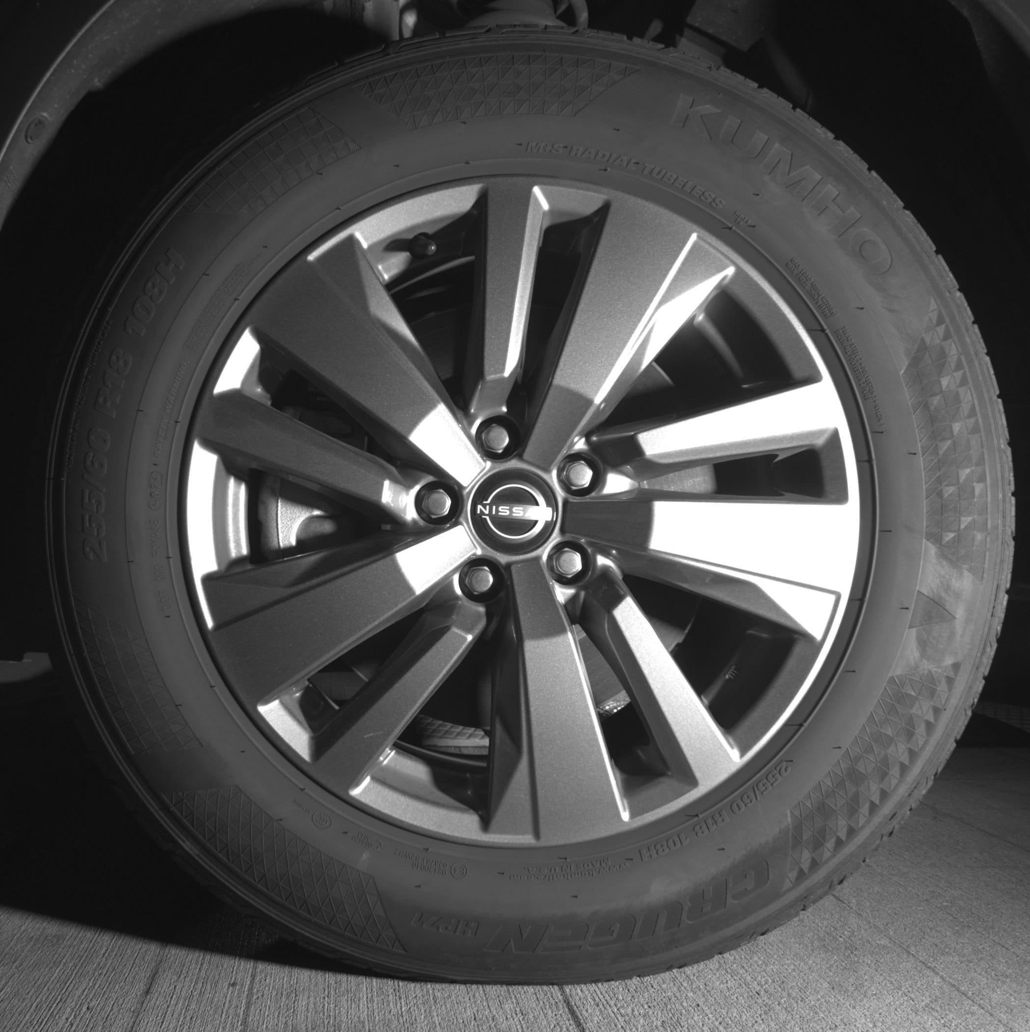 Thumbnail: 2025 Nissan Pathfinder - 12