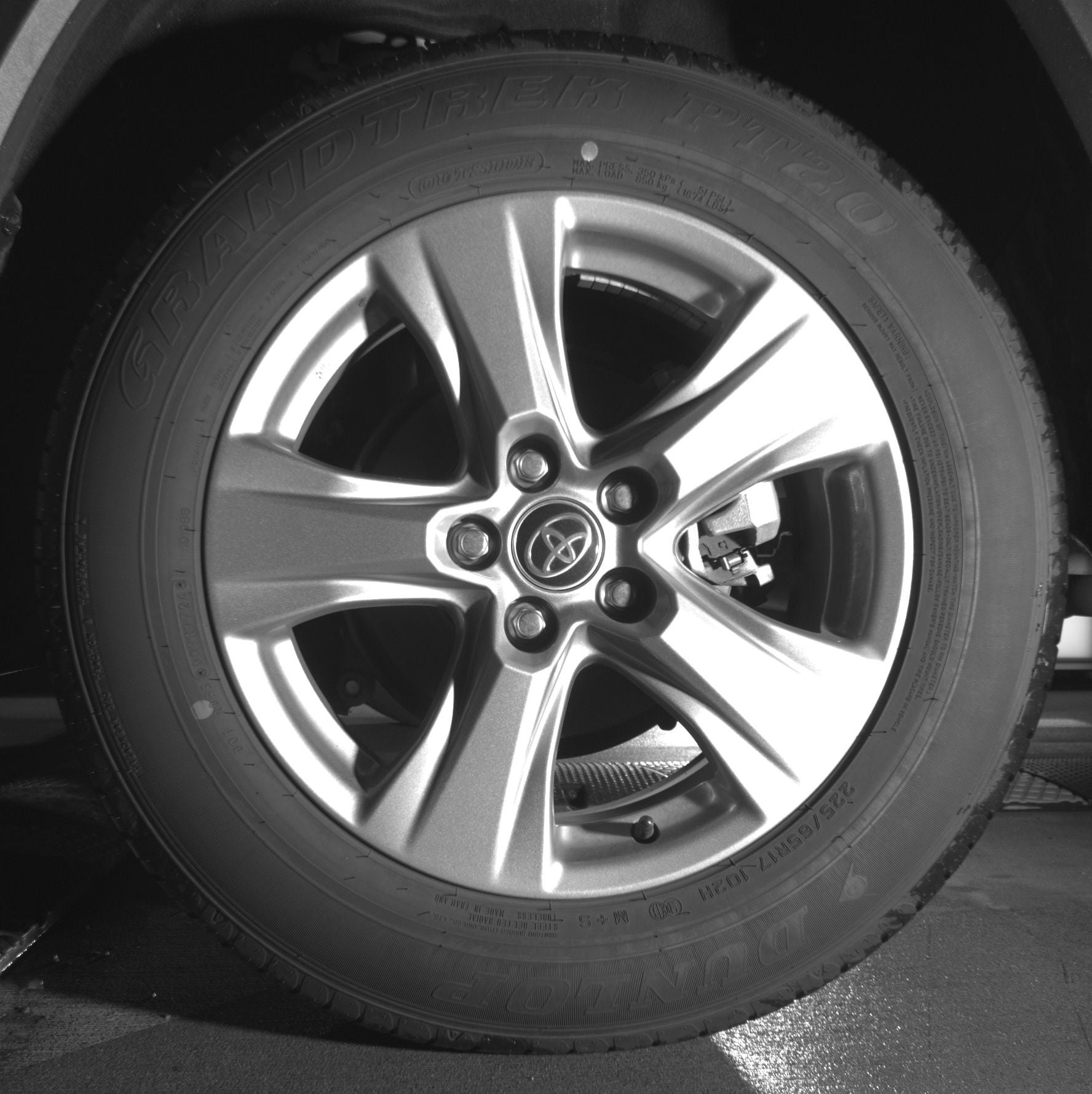 Thumbnail: 2025 Toyota RAV4 - 11