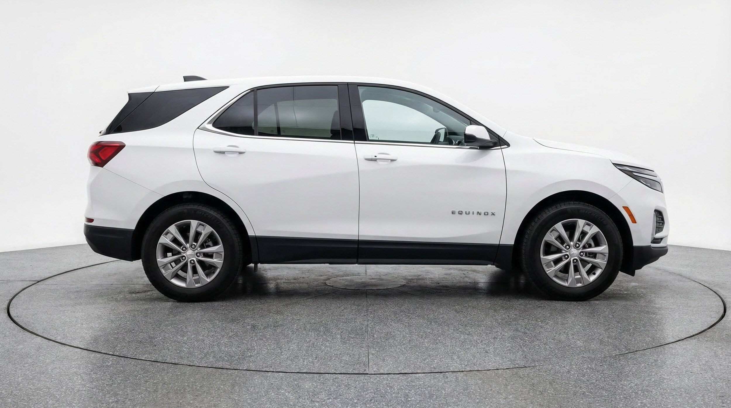 Thumbnail: 2025 Chevrolet Equinox - 11