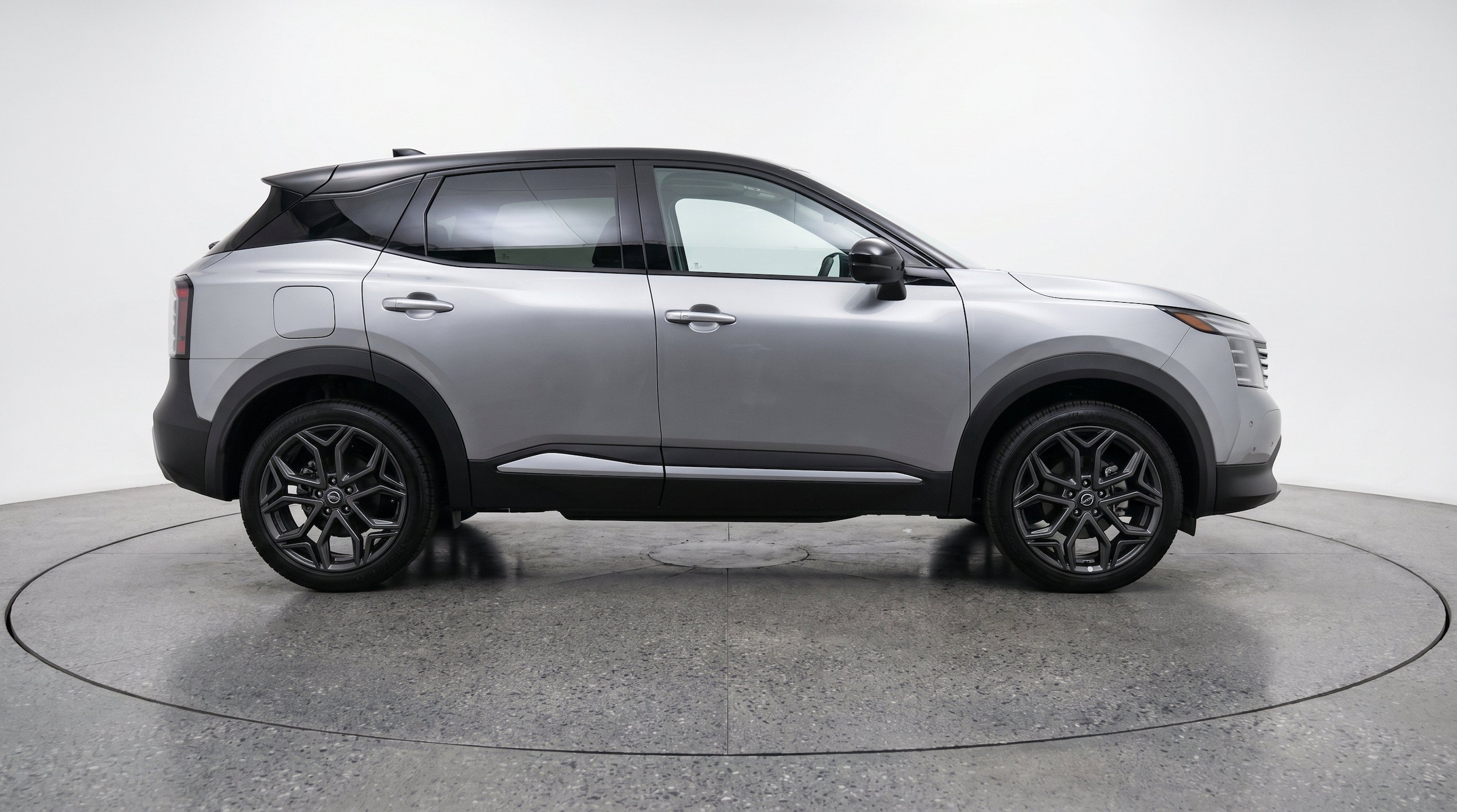 Thumbnail: 2026 Nissan Kicks - 11
