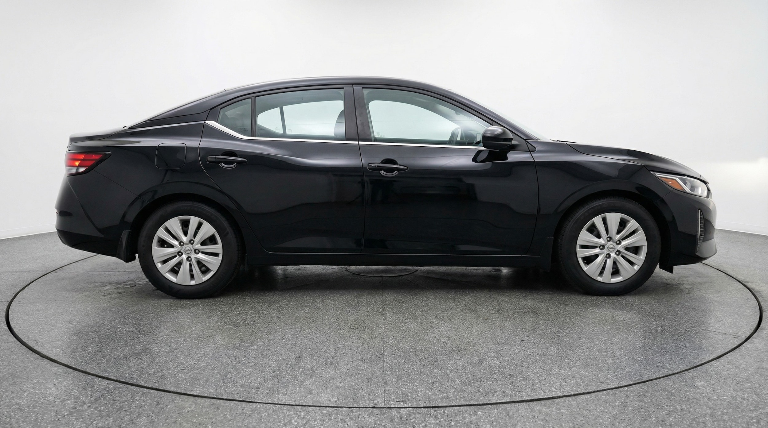 Thumbnail: 2025 Nissan Sentra - 8