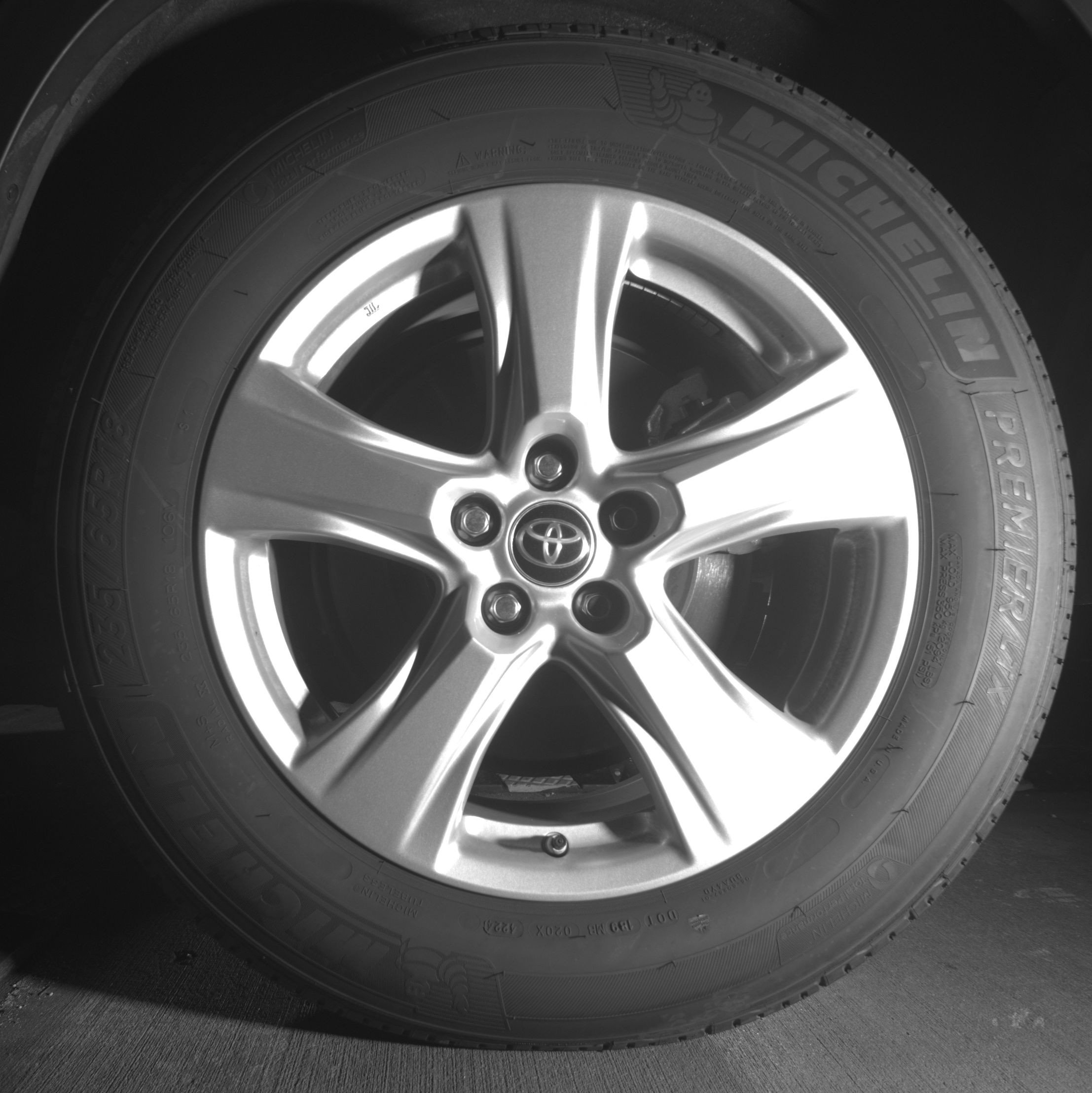 Thumbnail: 2025 Toyota Highlander - 13