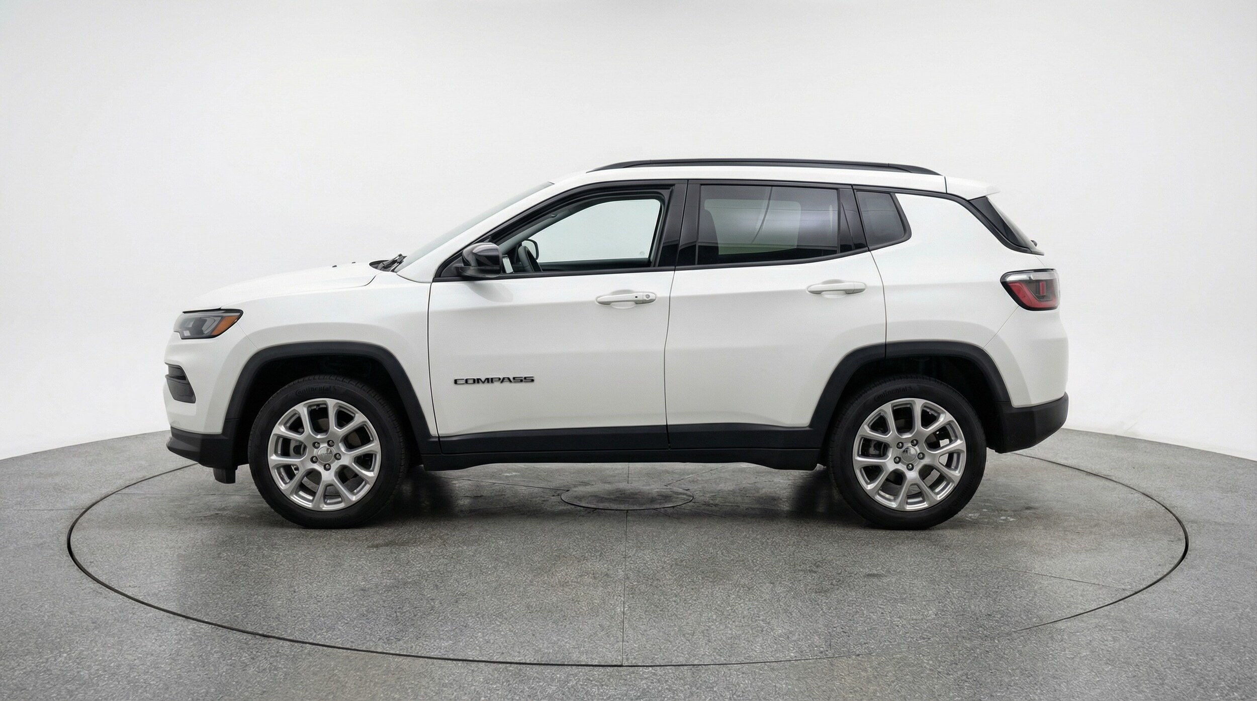 Thumbnail: 2025 Jeep Compass - 4