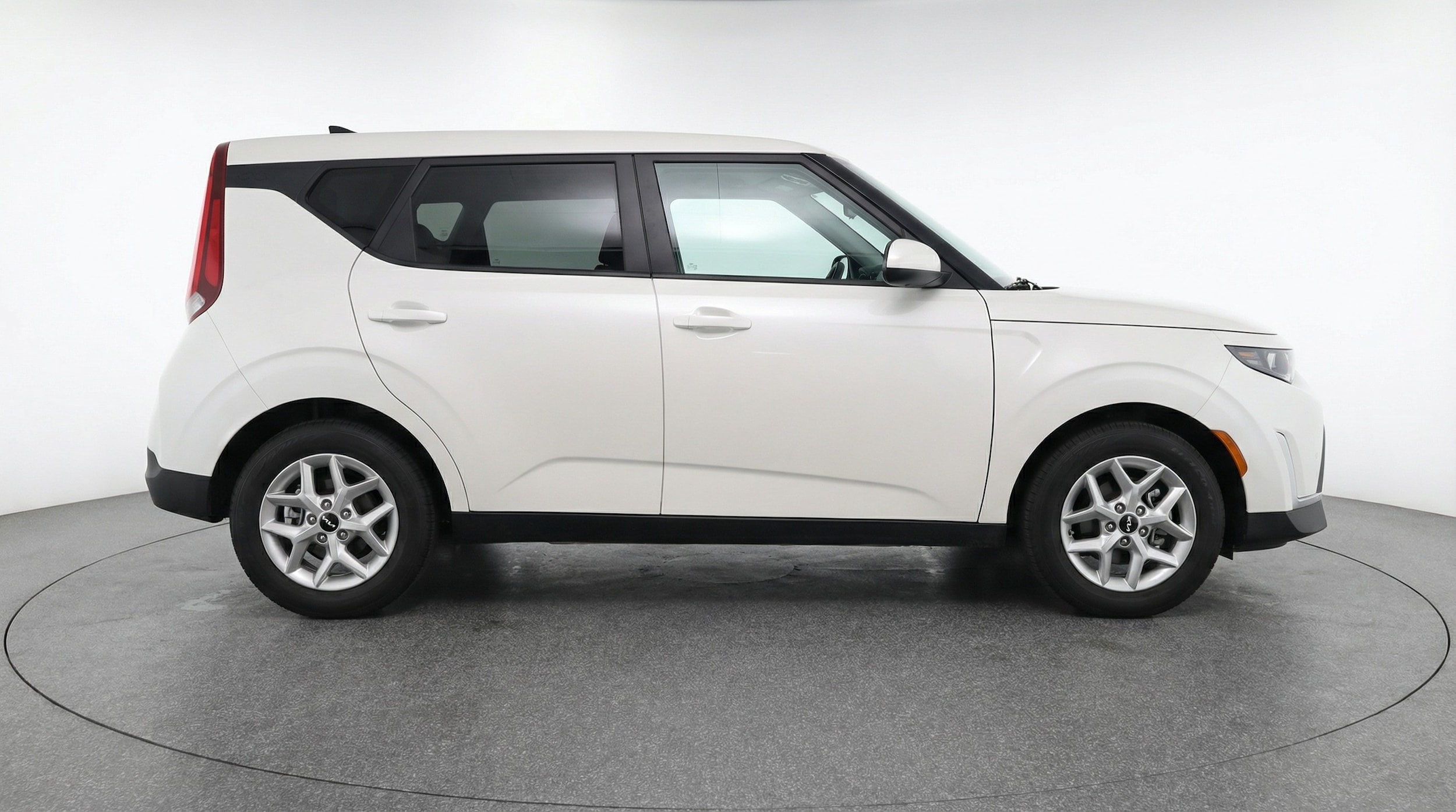 Thumbnail: 2025 Kia Soul - 8