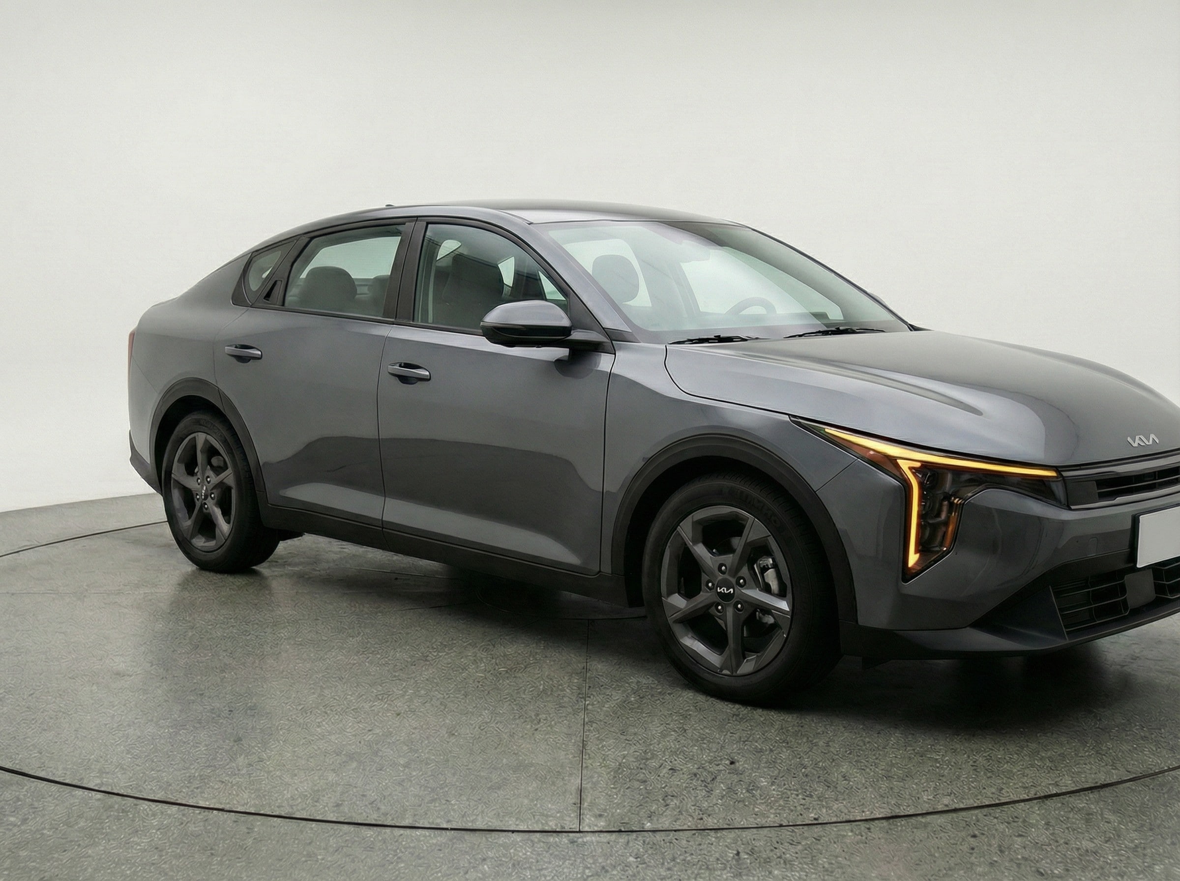 Thumbnail: 2025 Kia K4 - 1