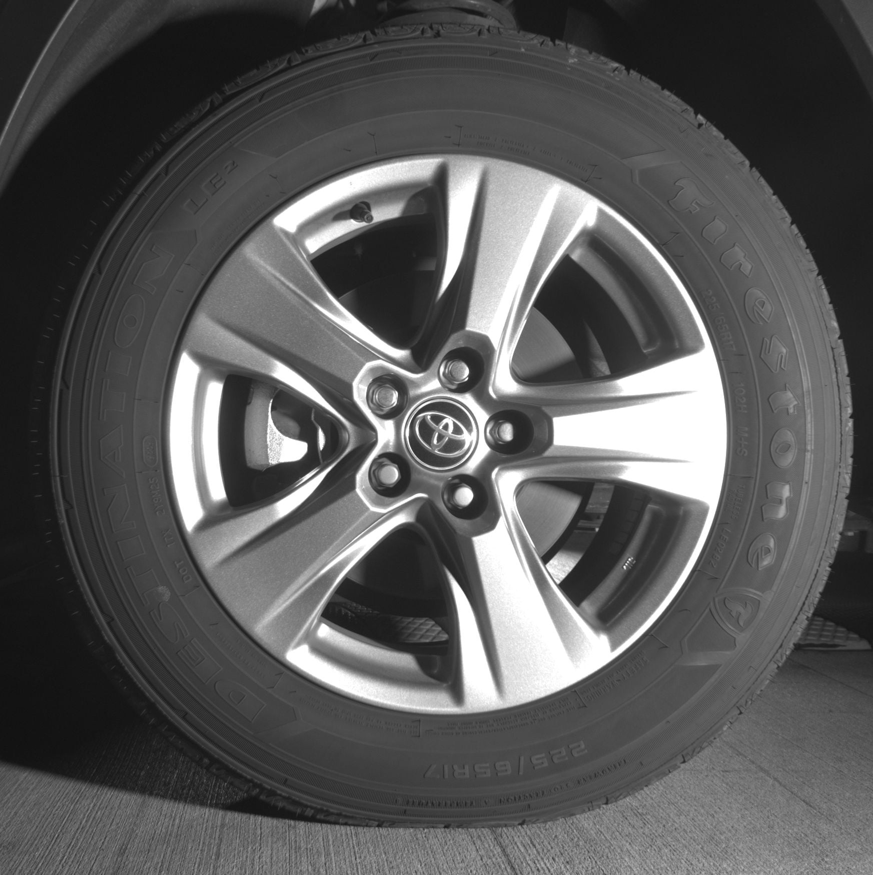 Thumbnail: 2025 Toyota RAV4 - 9