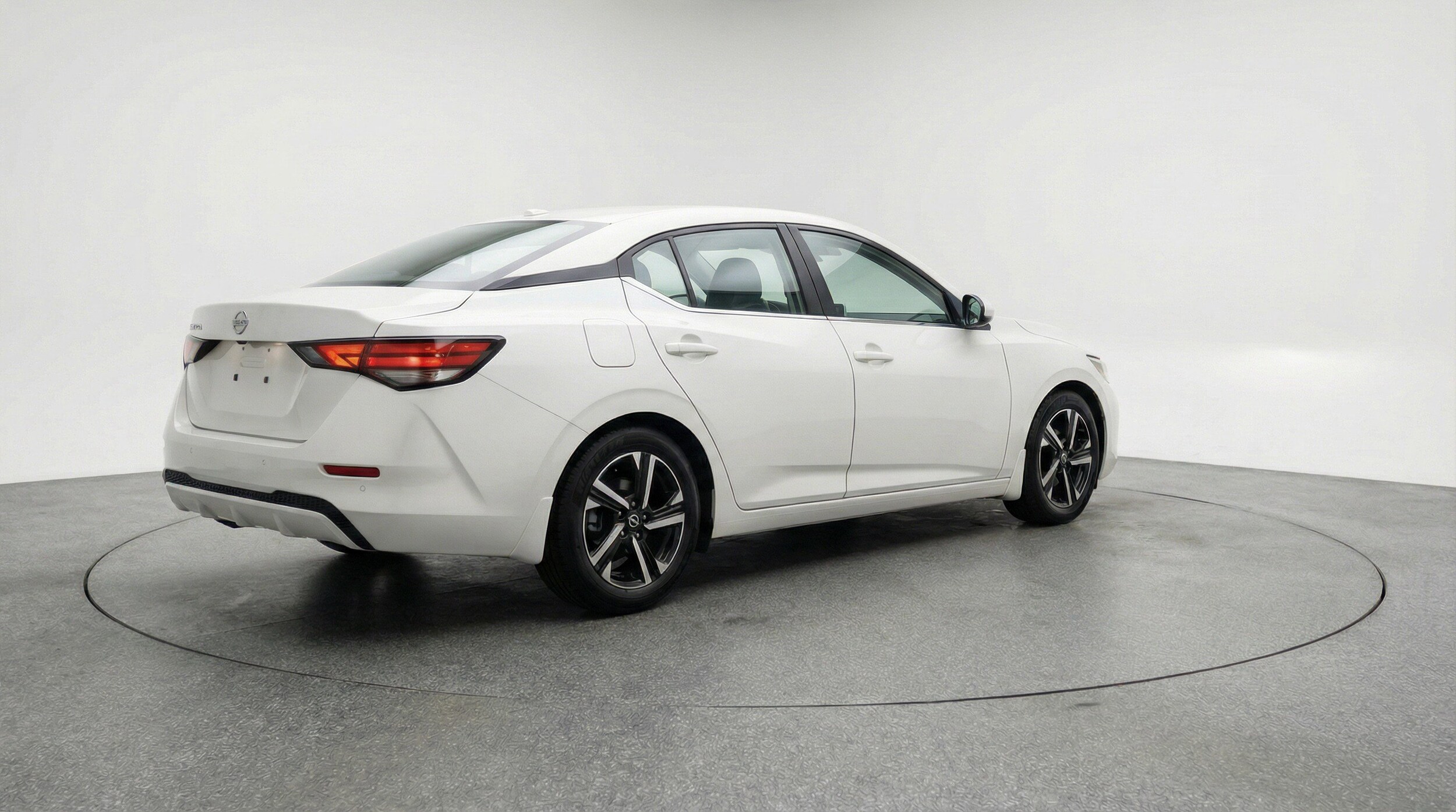 Thumbnail: 2025 Nissan Sentra - 9