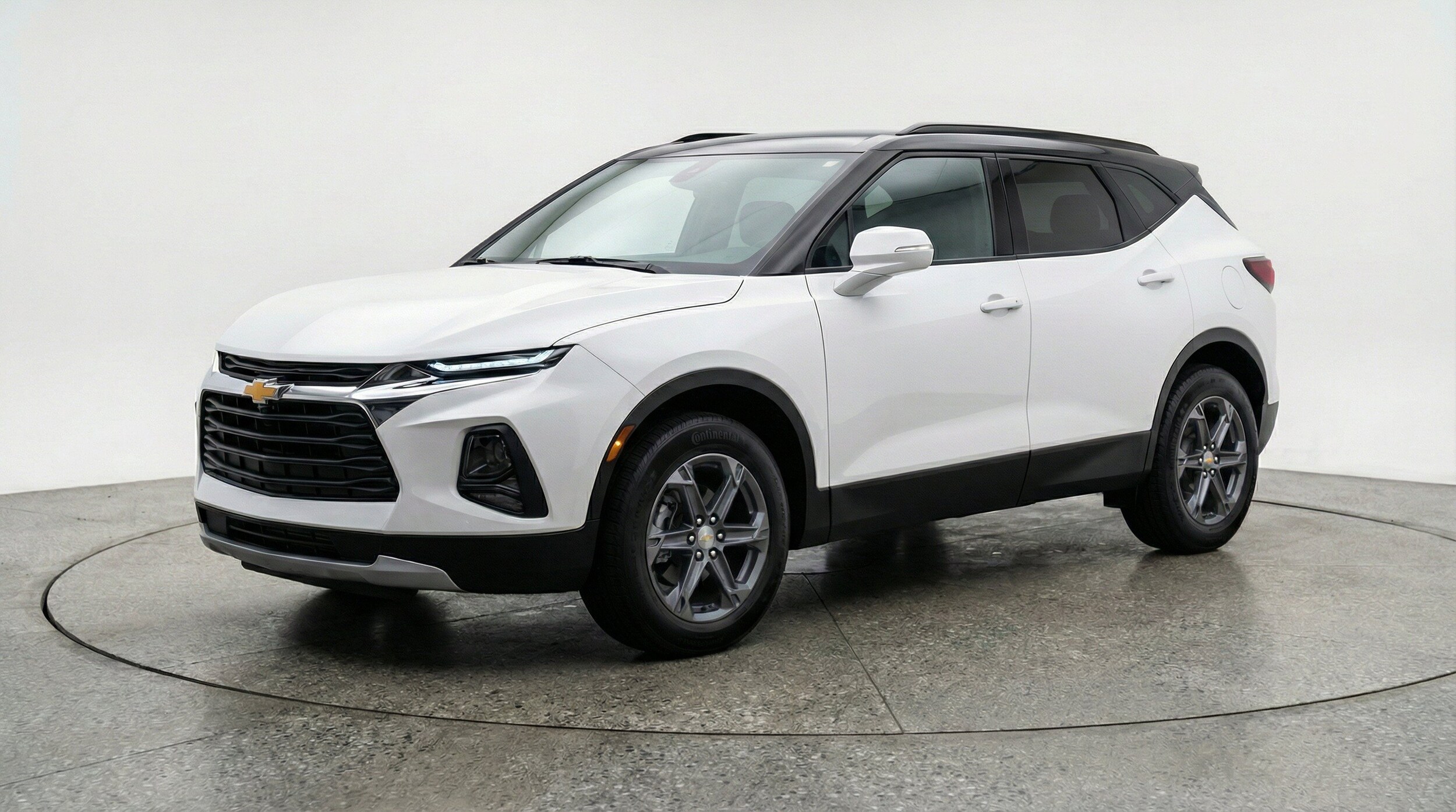 Thumbnail: 2026 Chevrolet Blazer - 3