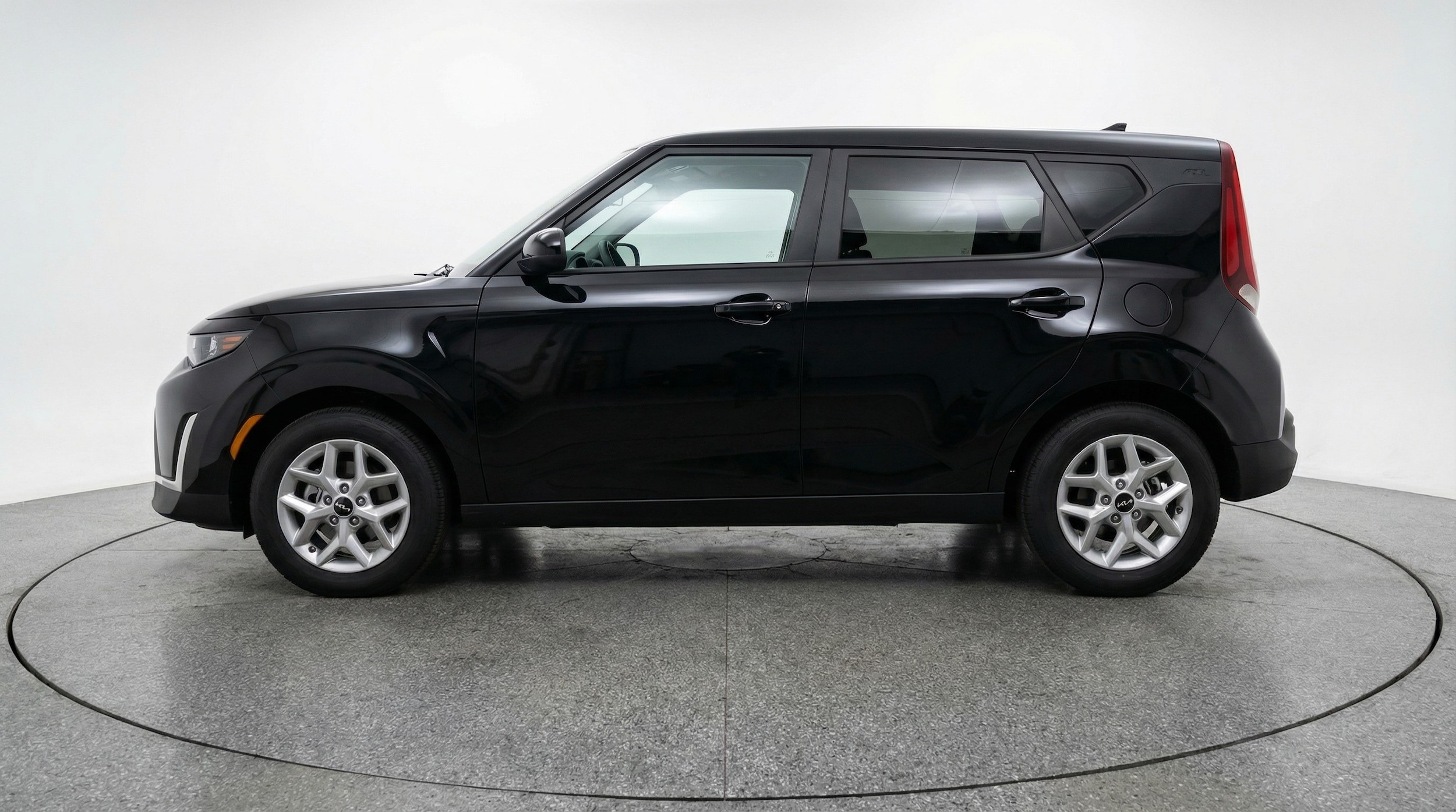 Thumbnail: 2025 Kia Soul - 4