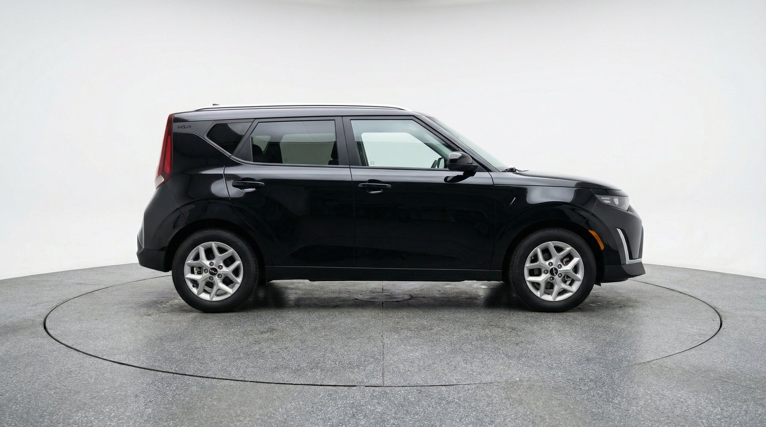 Thumbnail: 2025 Kia Soul - 10