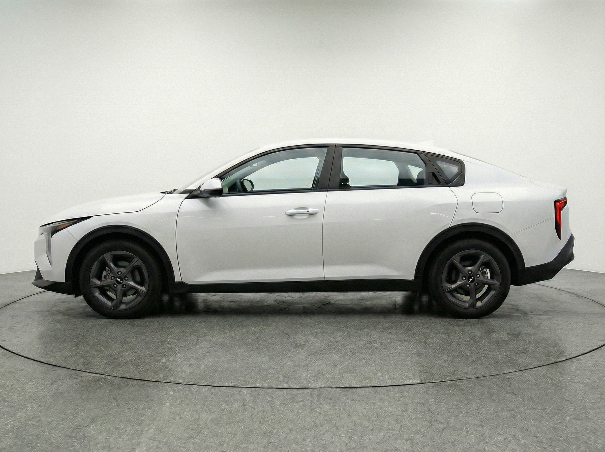 Thumbnail: 2025 Kia K4 - 5