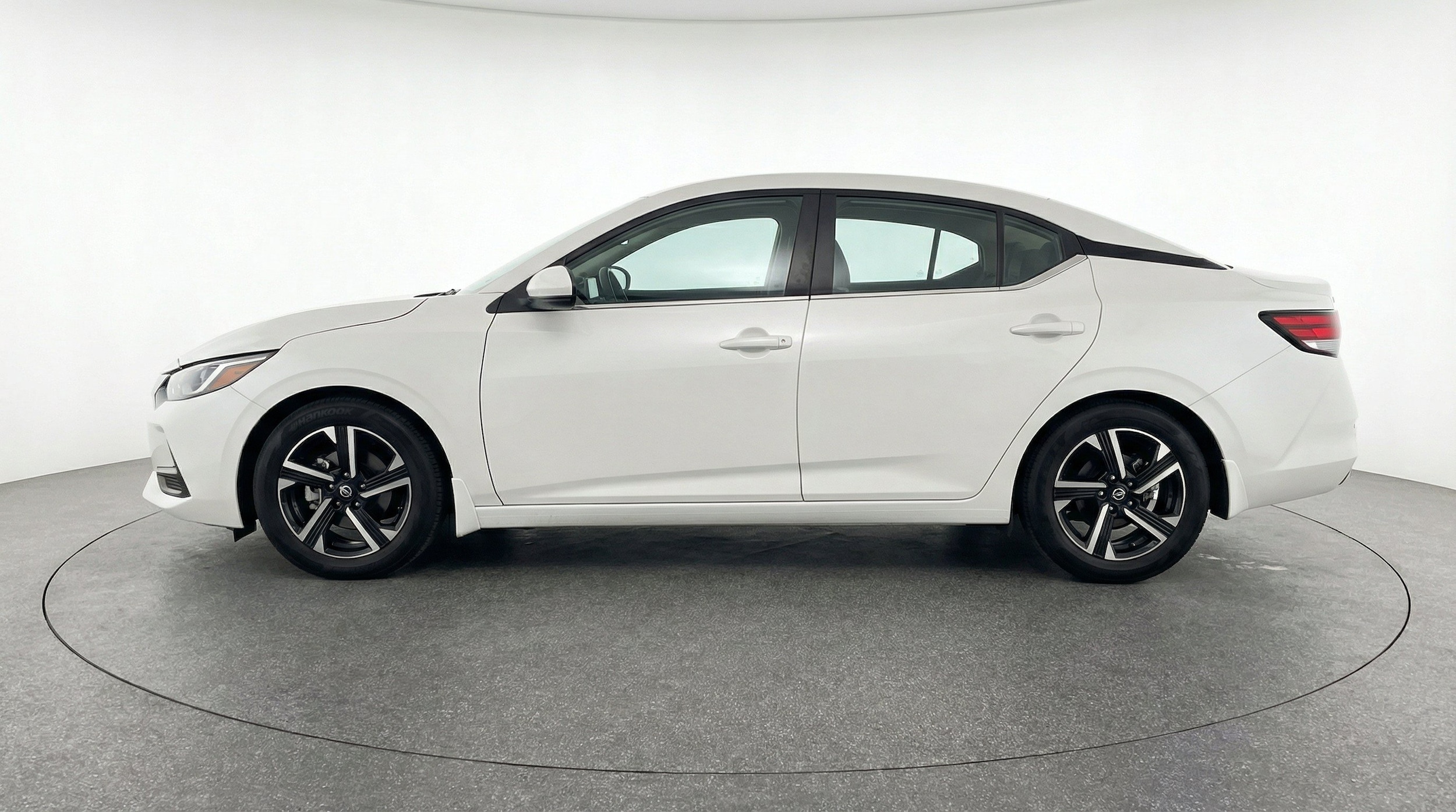 Thumbnail: 2025 Nissan Sentra - 5