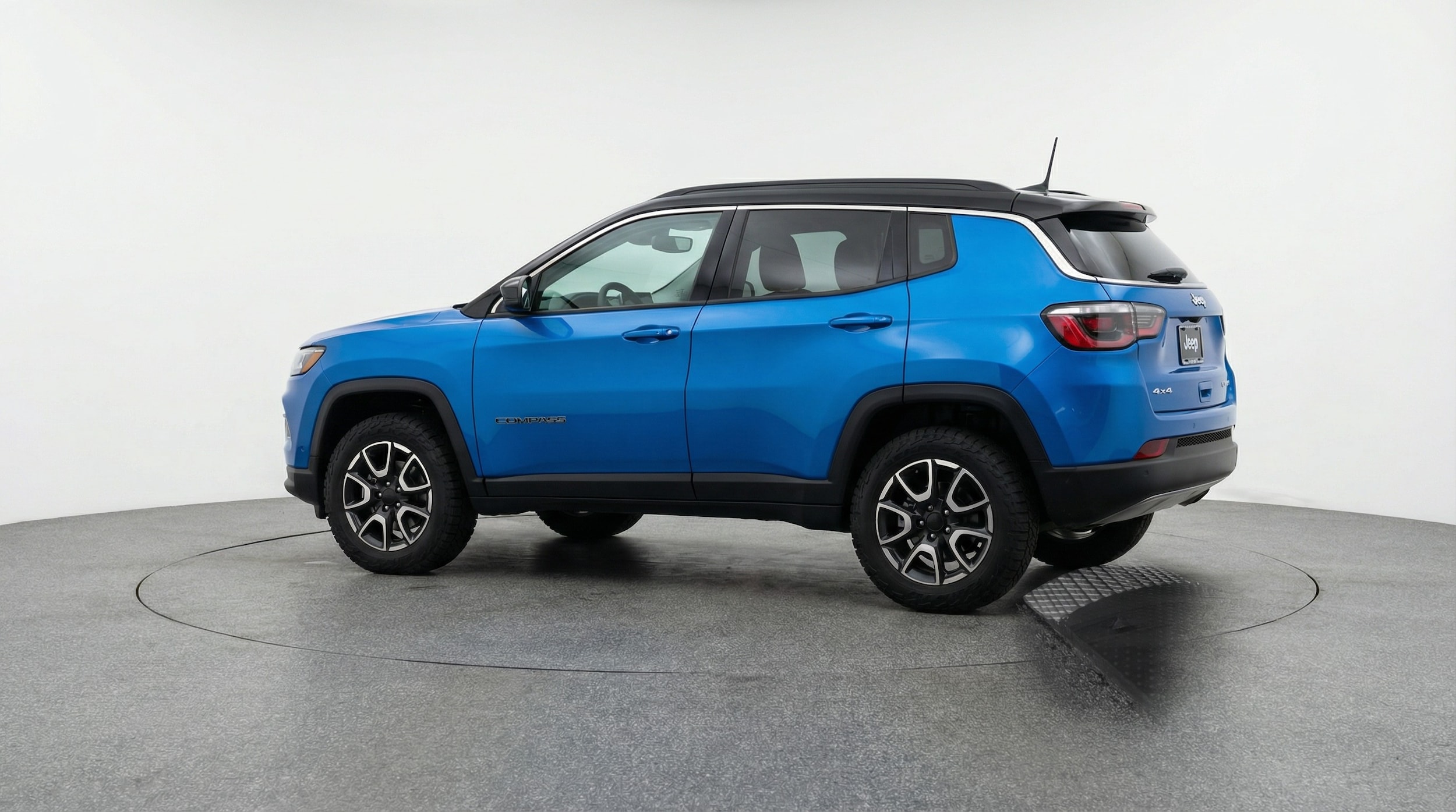 Thumbnail: 2025 Jeep Compass - 4