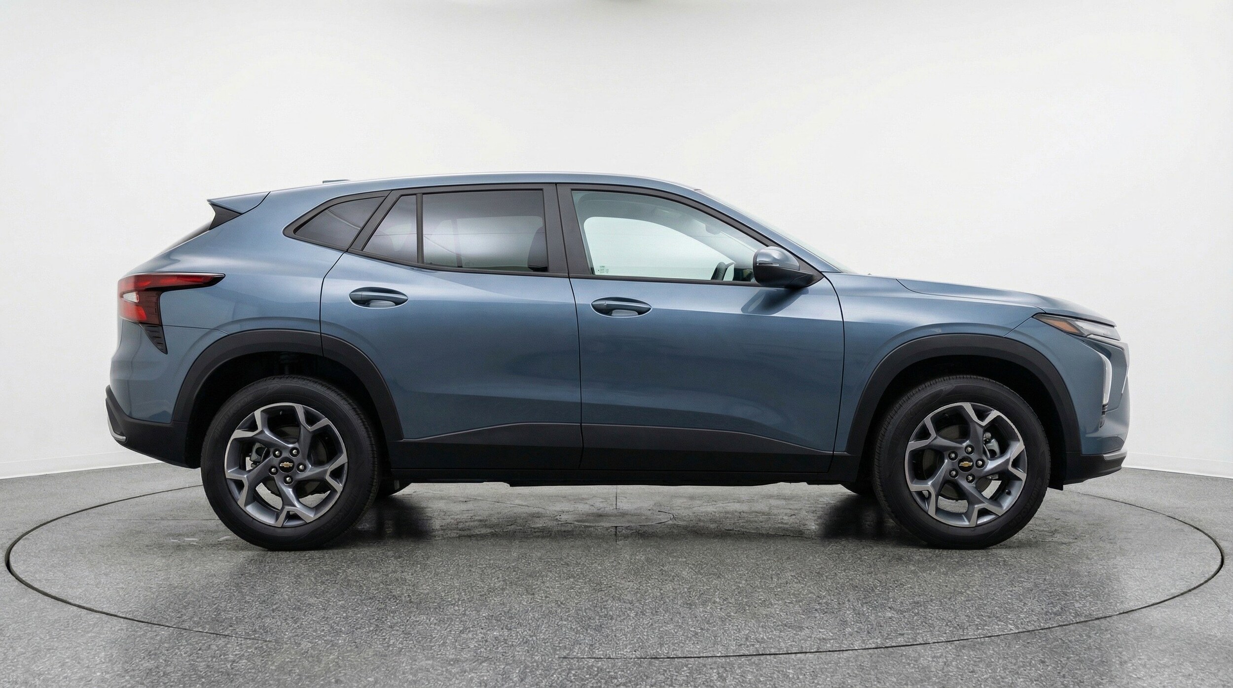 Thumbnail: 2025 Chevrolet Trax - 11