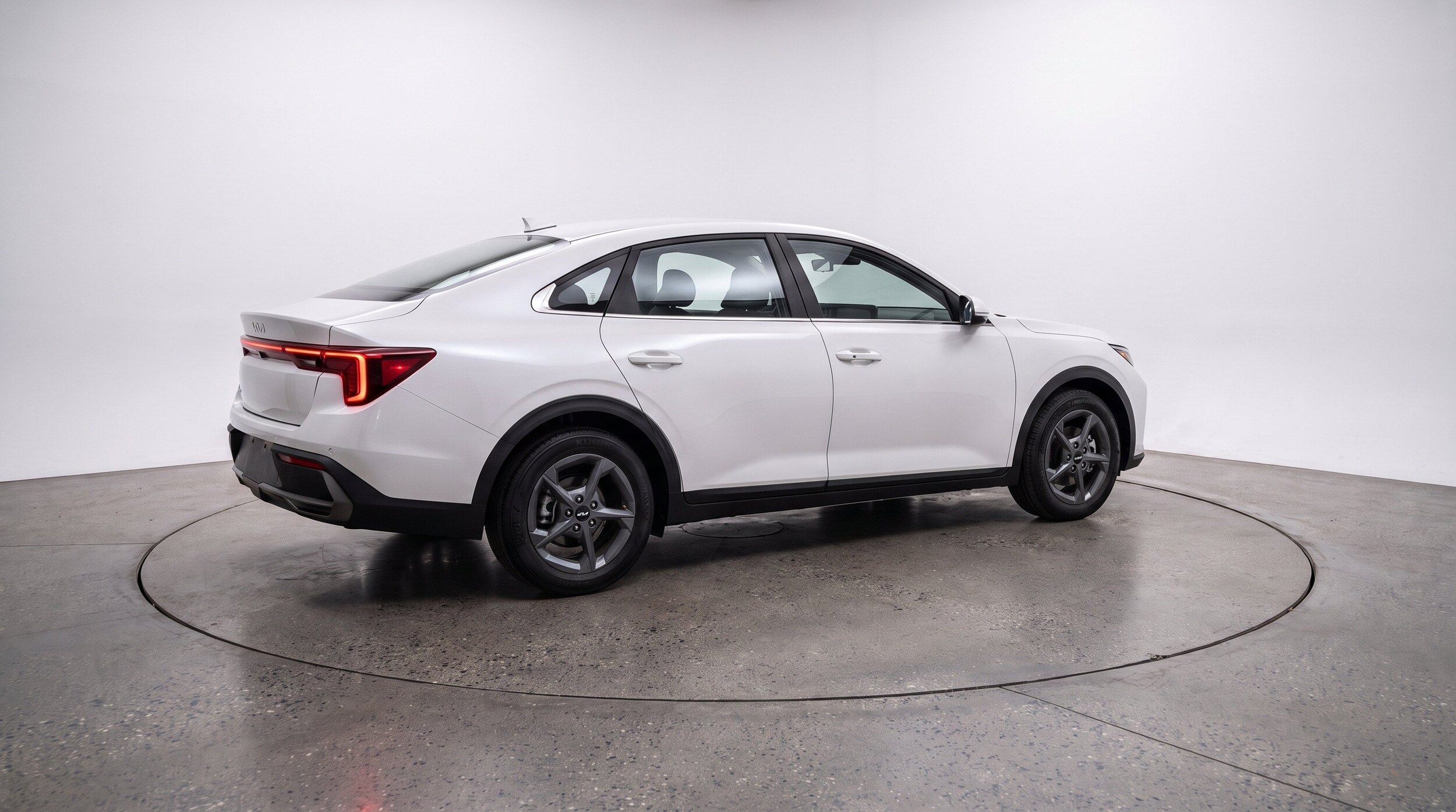 Thumbnail: 2025 Kia K4 - 9
