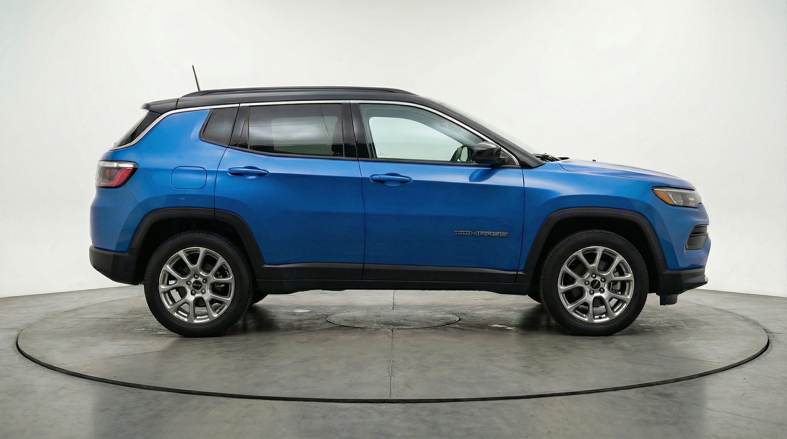 Thumbnail: 2025 Jeep Compass - 10