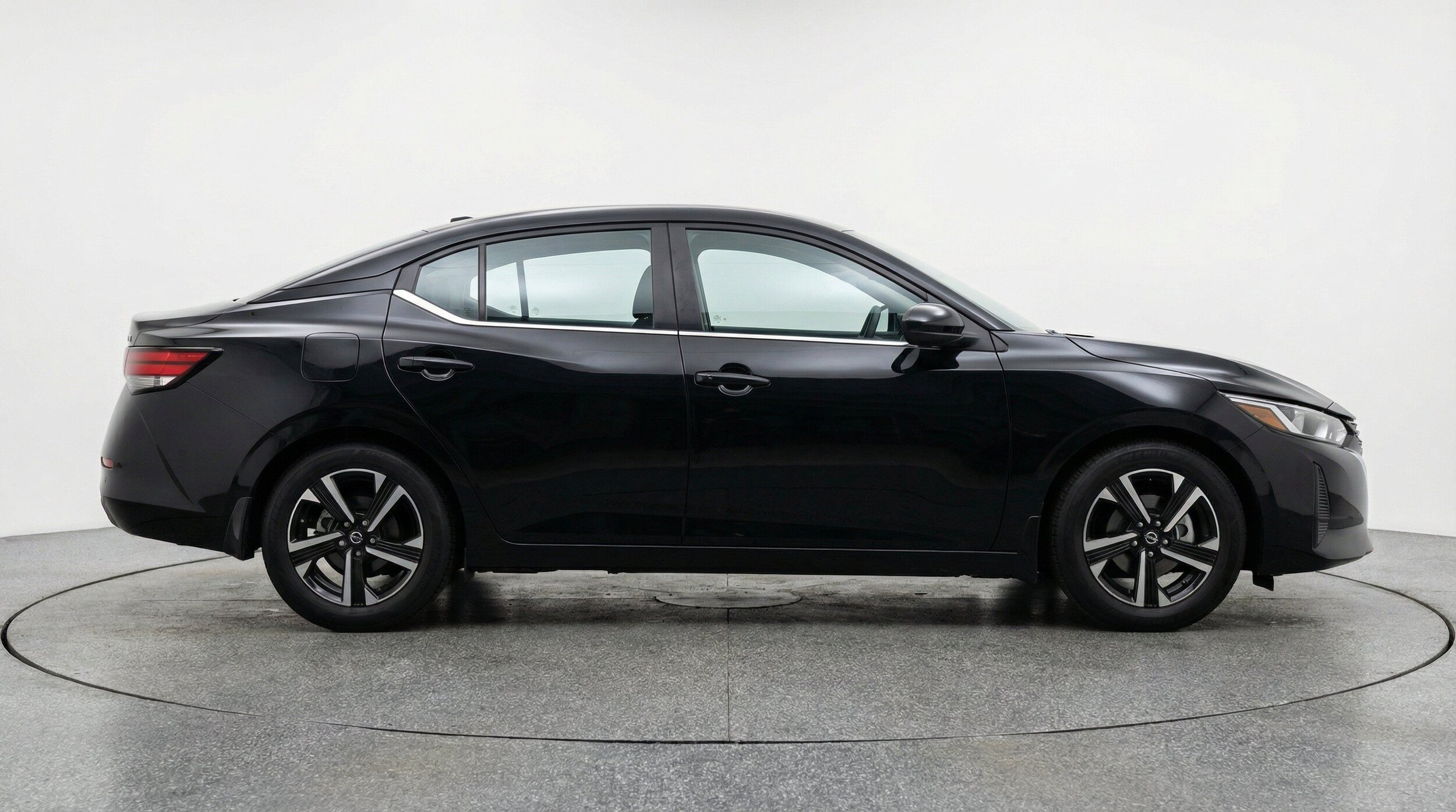 Thumbnail: 2025 Nissan Sentra - 11