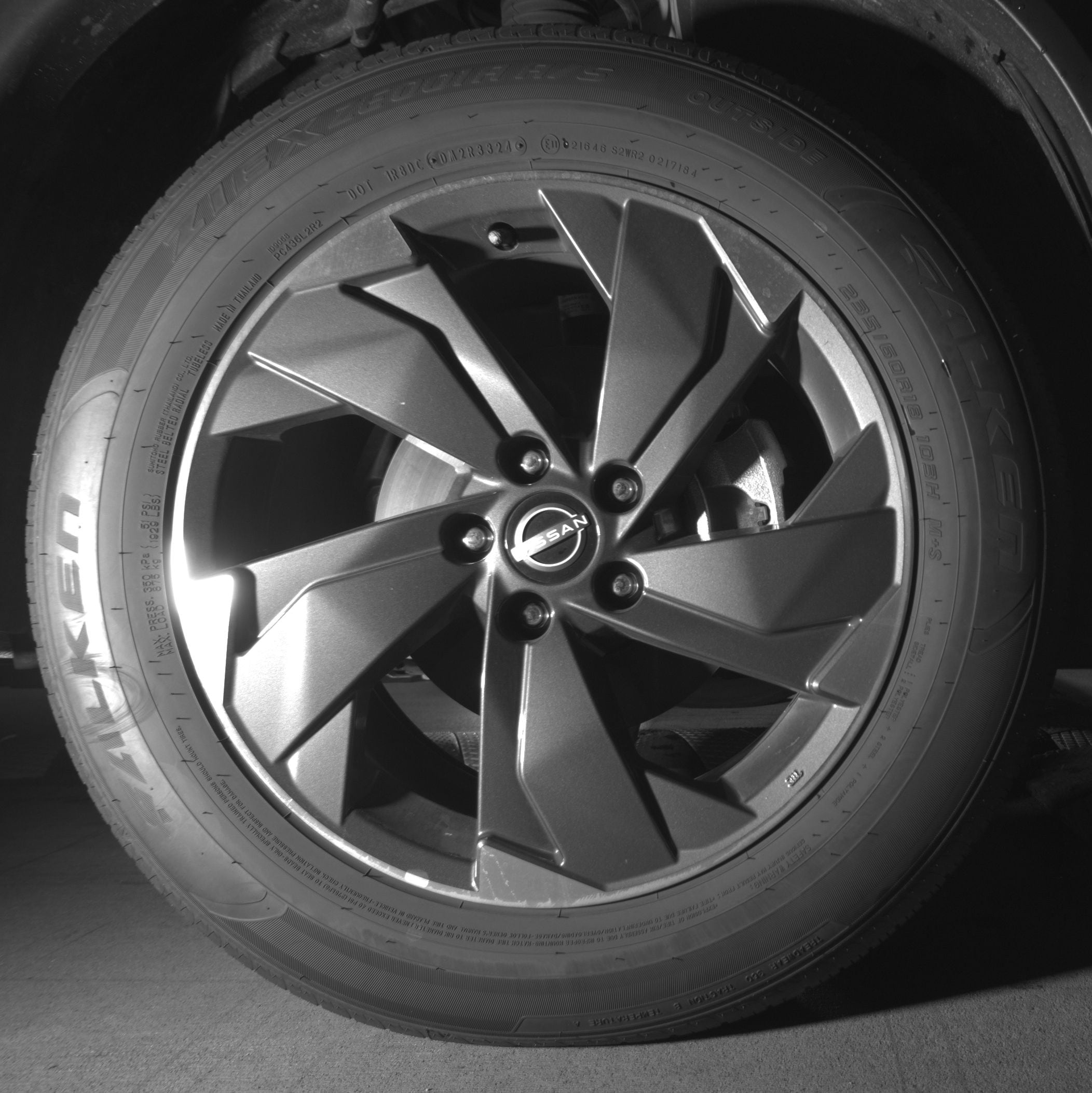 Thumbnail: 2025 Nissan Rogue - 10