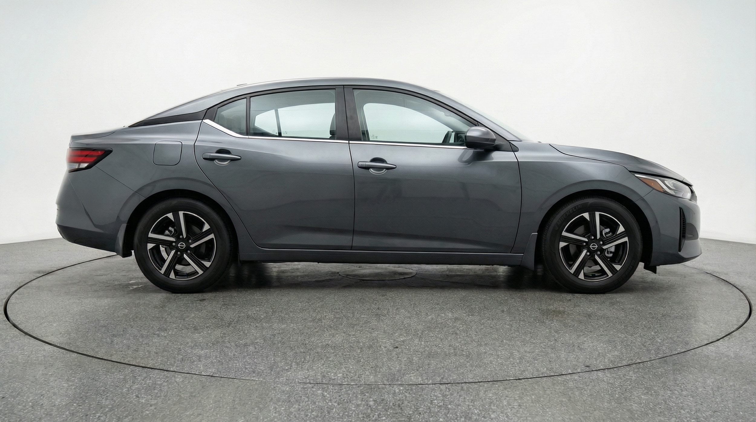 Thumbnail: 2025 Nissan Sentra - 8