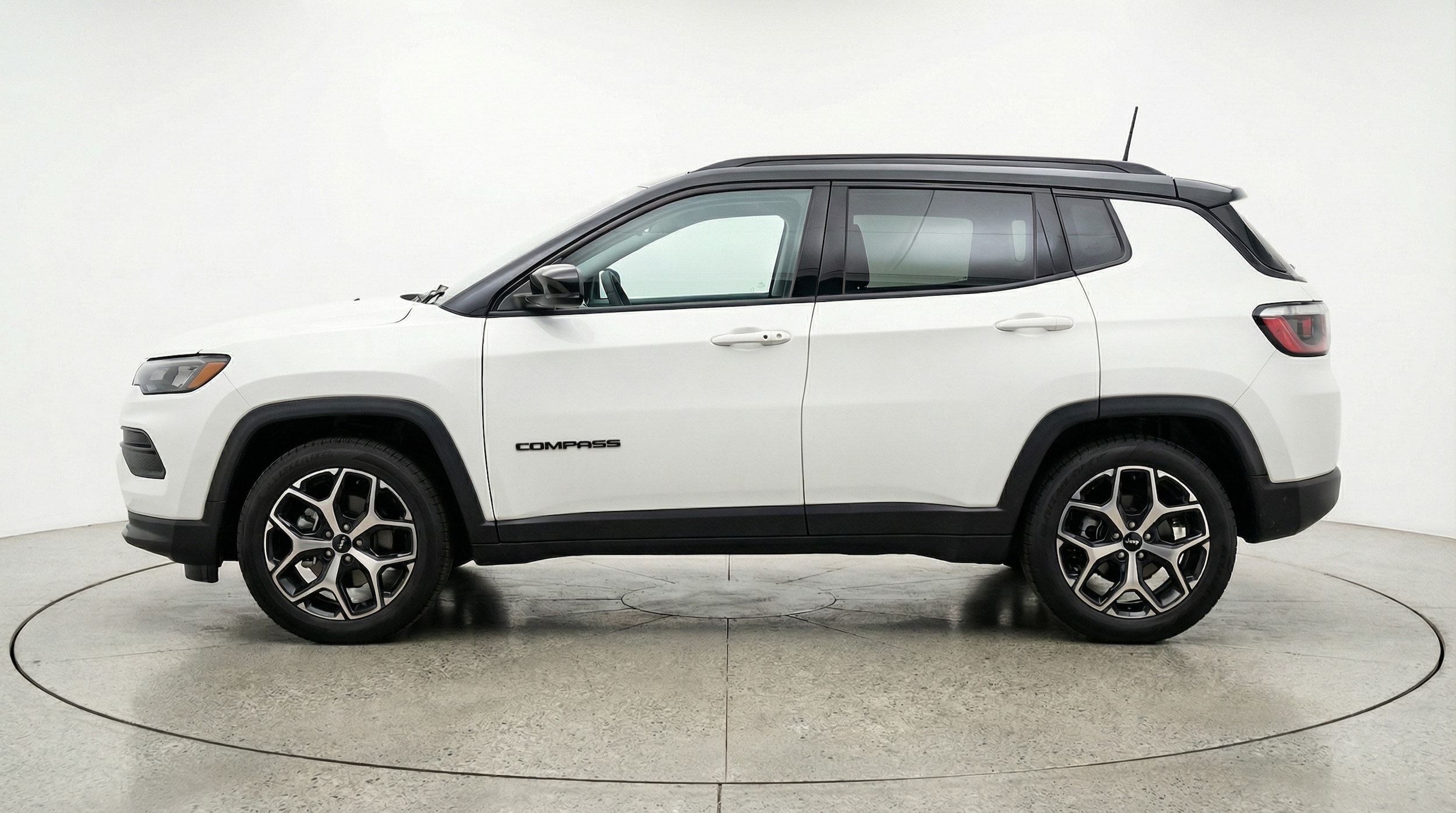 Thumbnail: 2025 Jeep Compass - 4