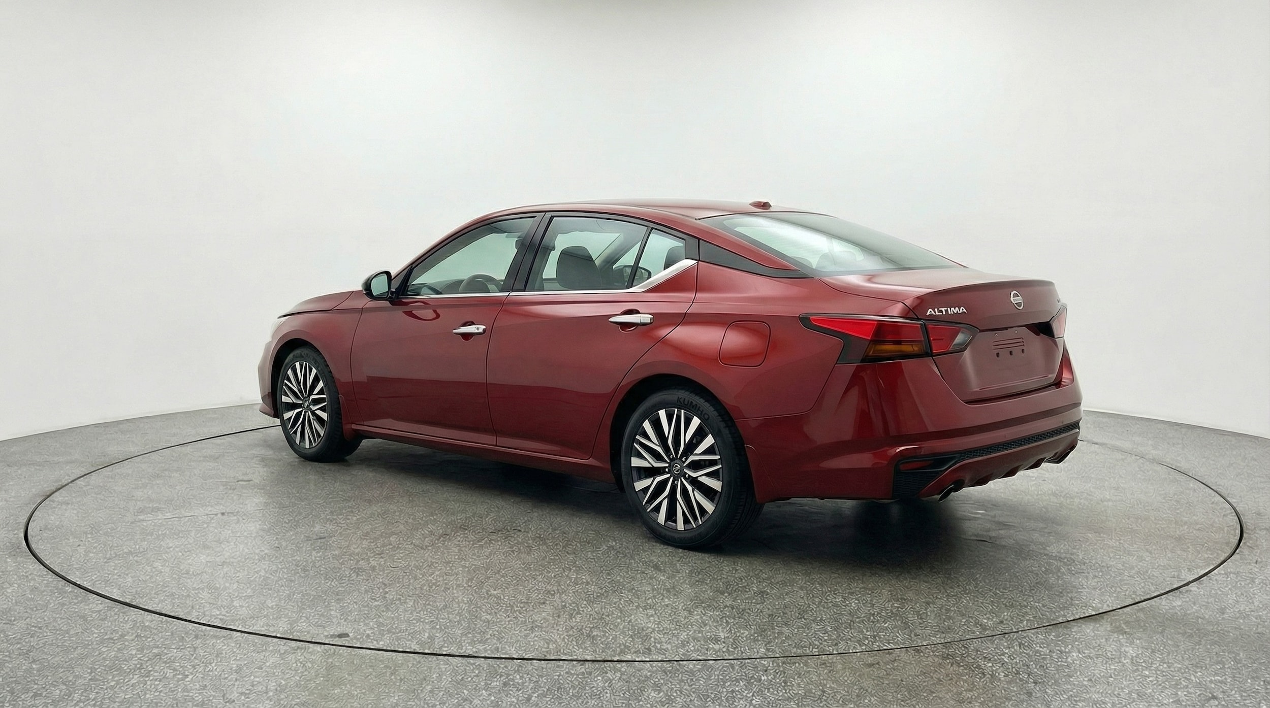 Thumbnail: 2025 Nissan Altima - 5