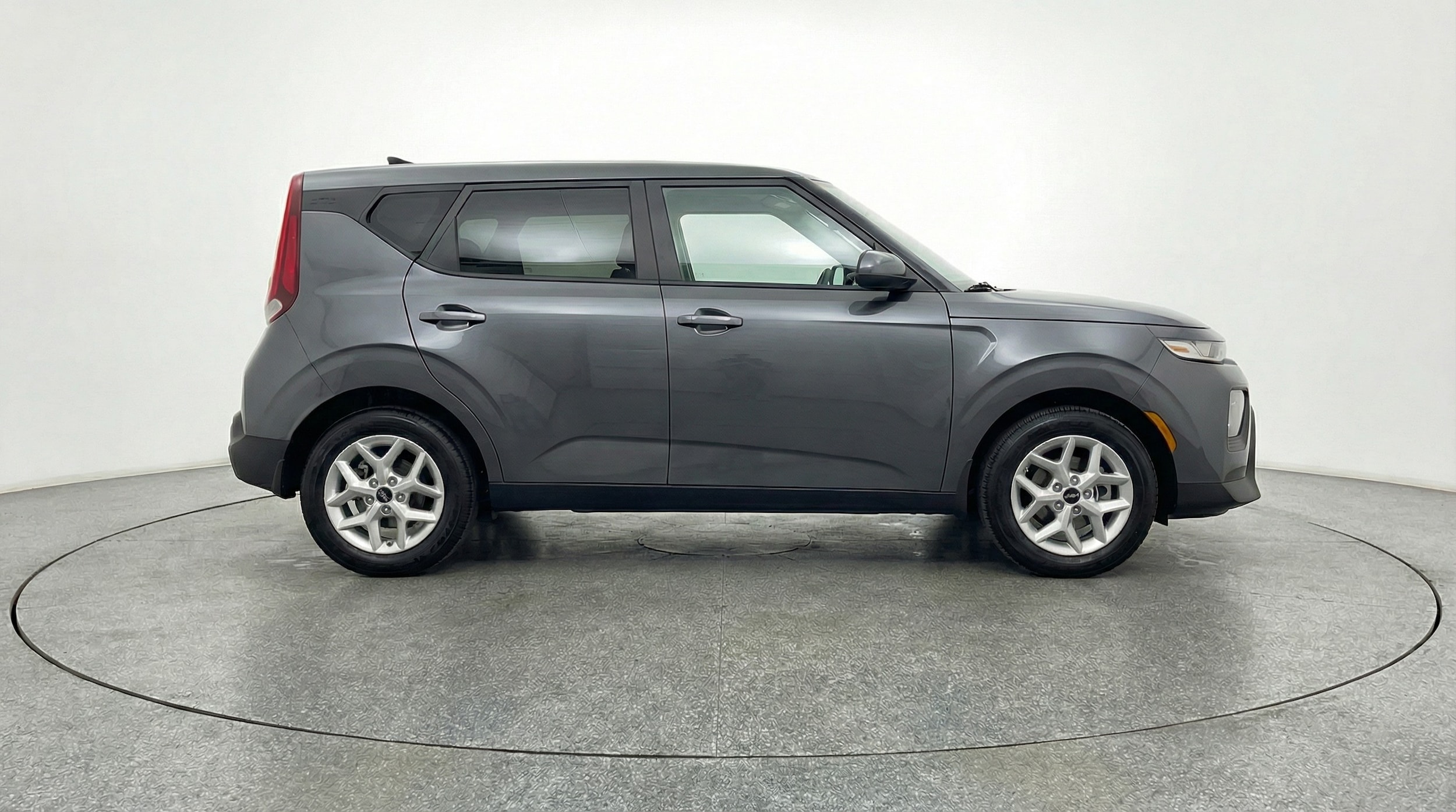 Thumbnail: 2025 Kia Soul - 8