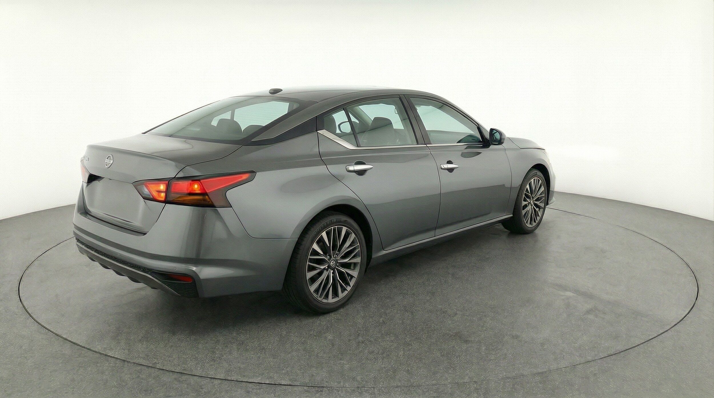 Thumbnail: 2025 Nissan Altima - 7