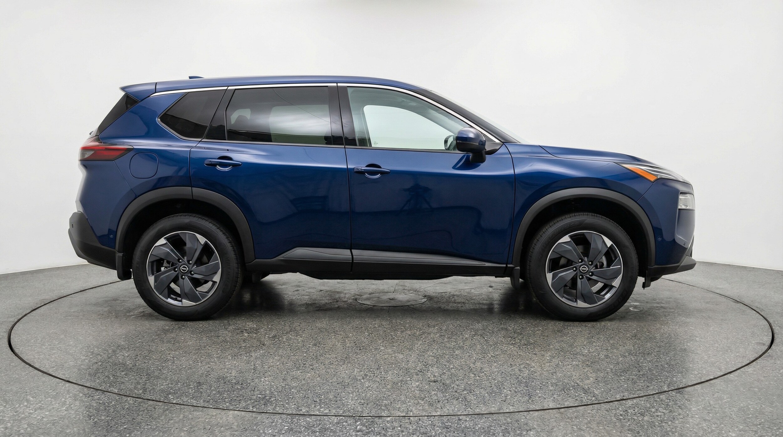 Thumbnail: 2025 Nissan Rogue - 8