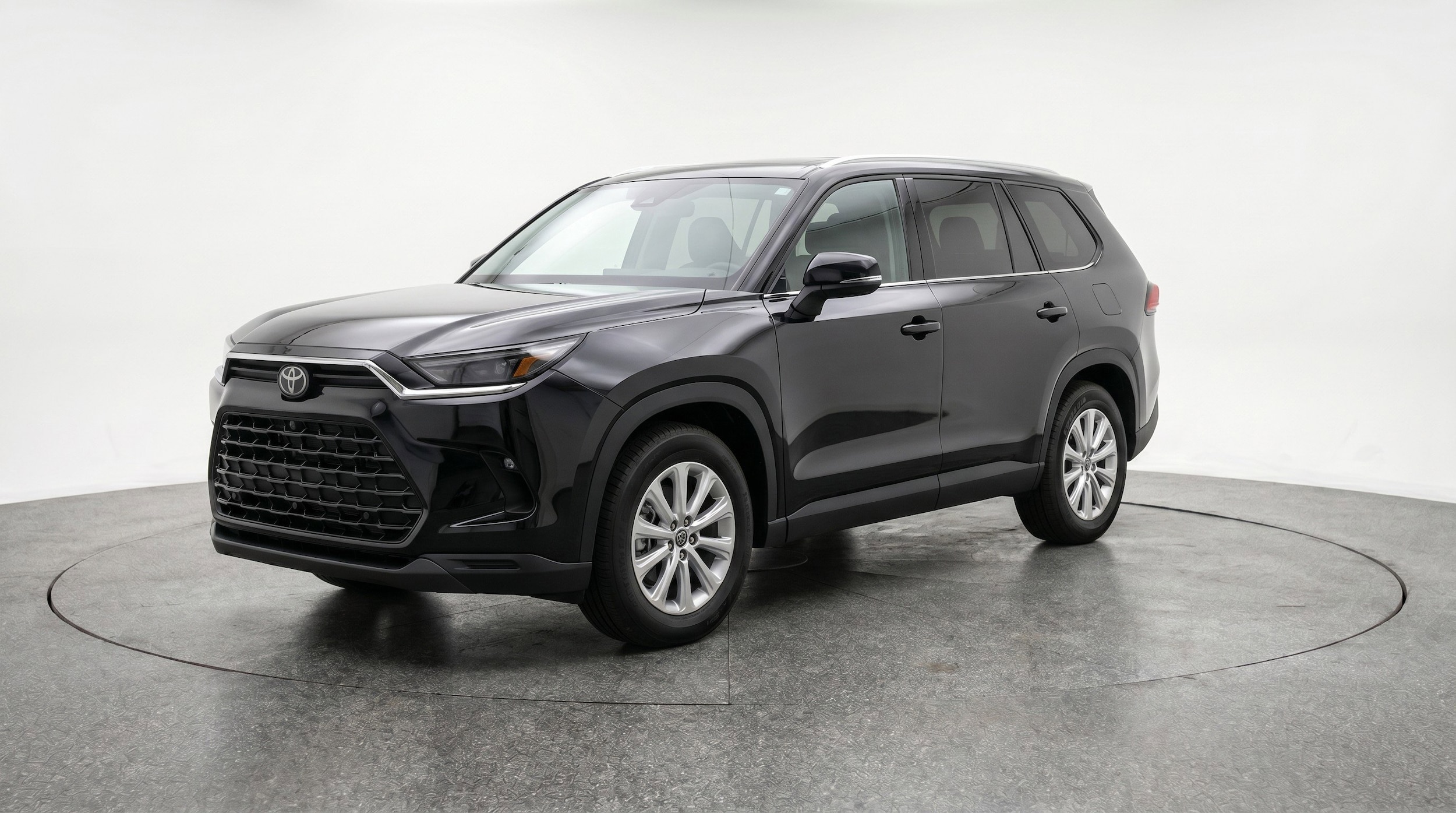 Thumbnail: 2025 Toyota Grand Highlander - 3