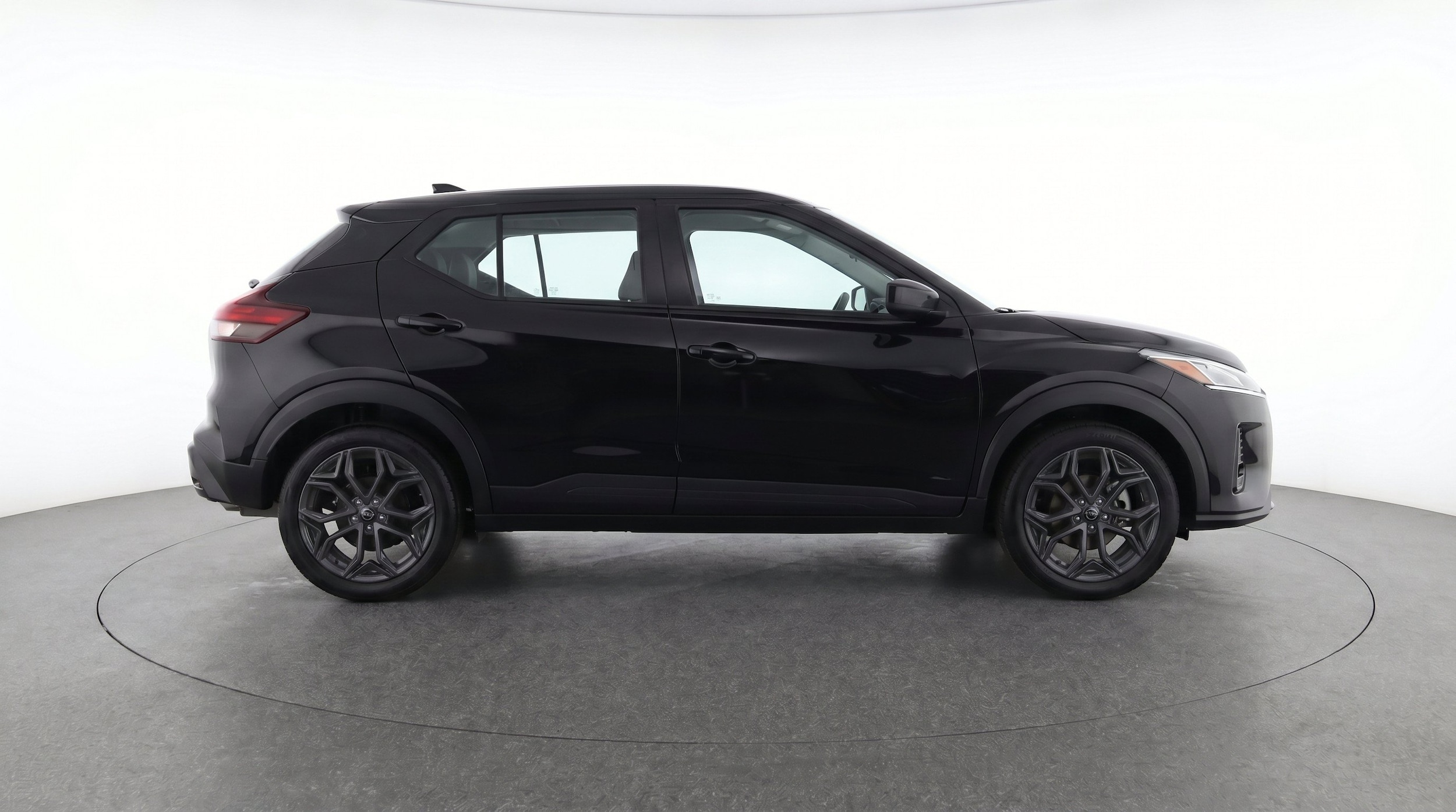 Thumbnail: 2026 Nissan Kicks - 10