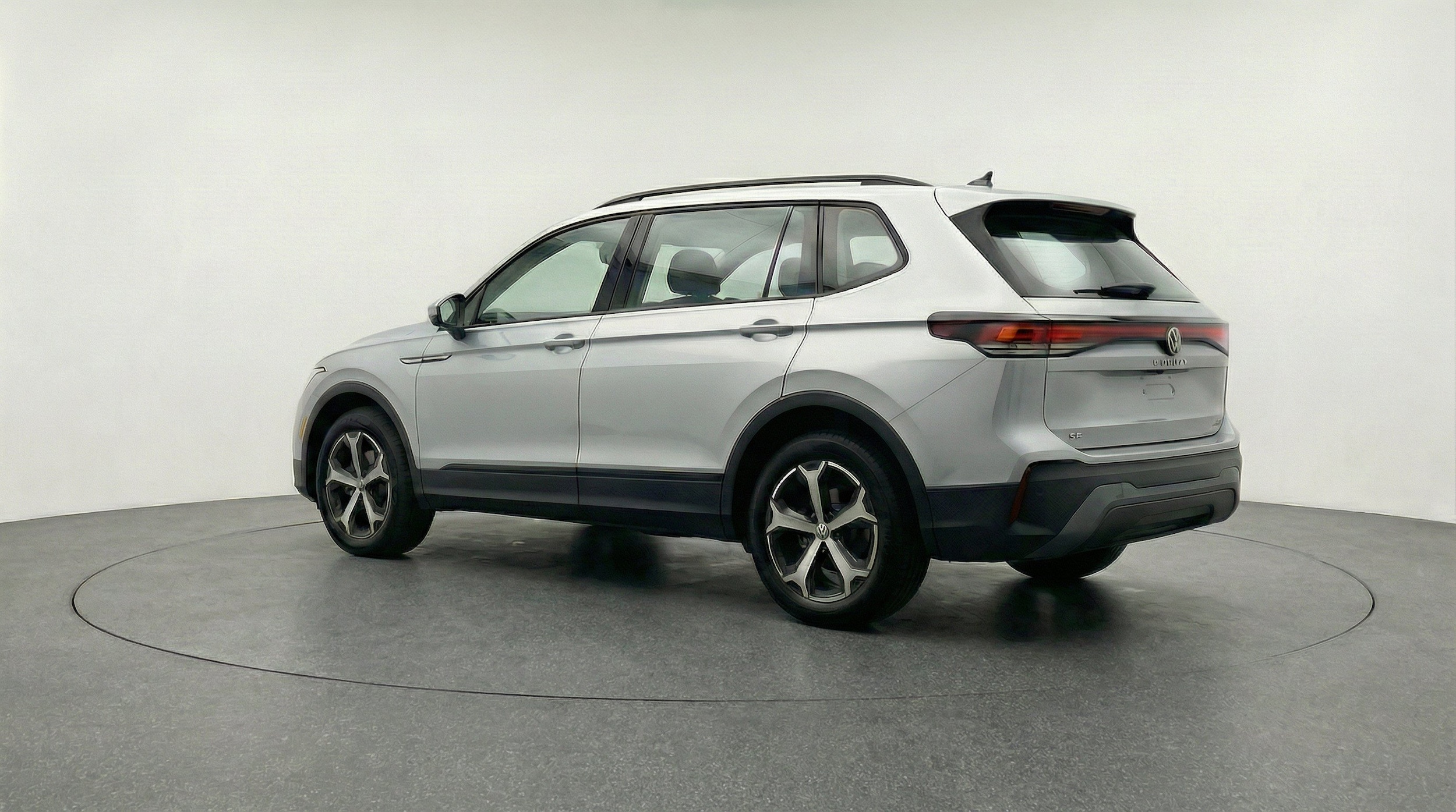 Thumbnail: 2026 Volkswagen Tiguan - 6