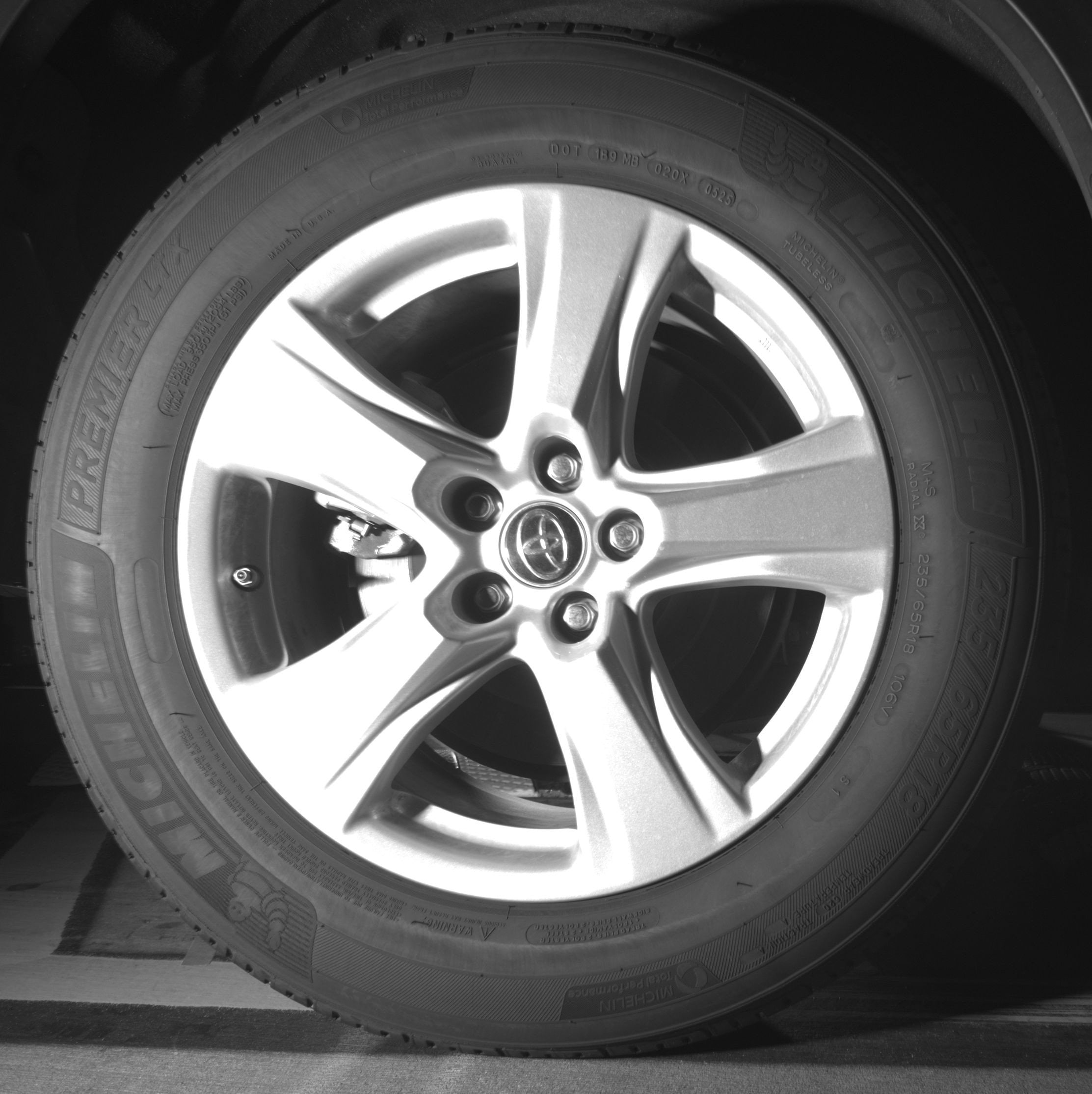 Thumbnail: 2025 Toyota Highlander - 15