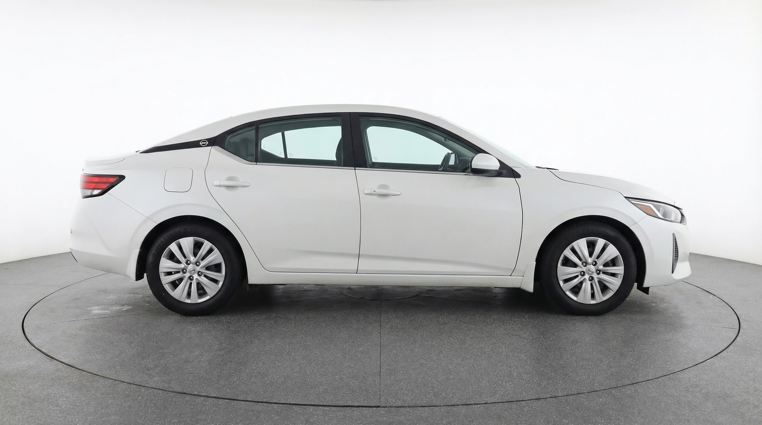 Thumbnail: 2025 Nissan Sentra - 8